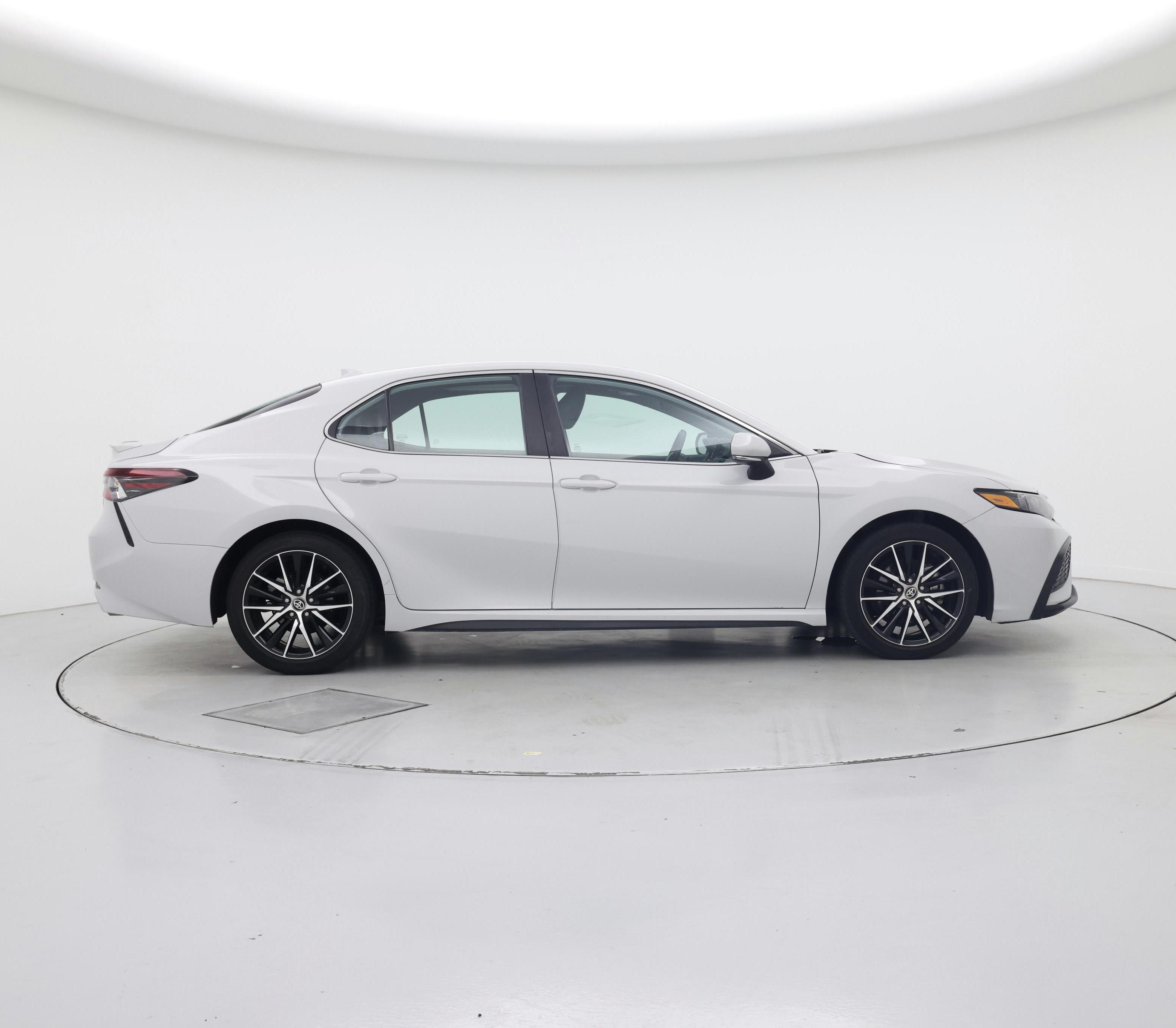 Thumbnail: 2024 Toyota Camry - 7