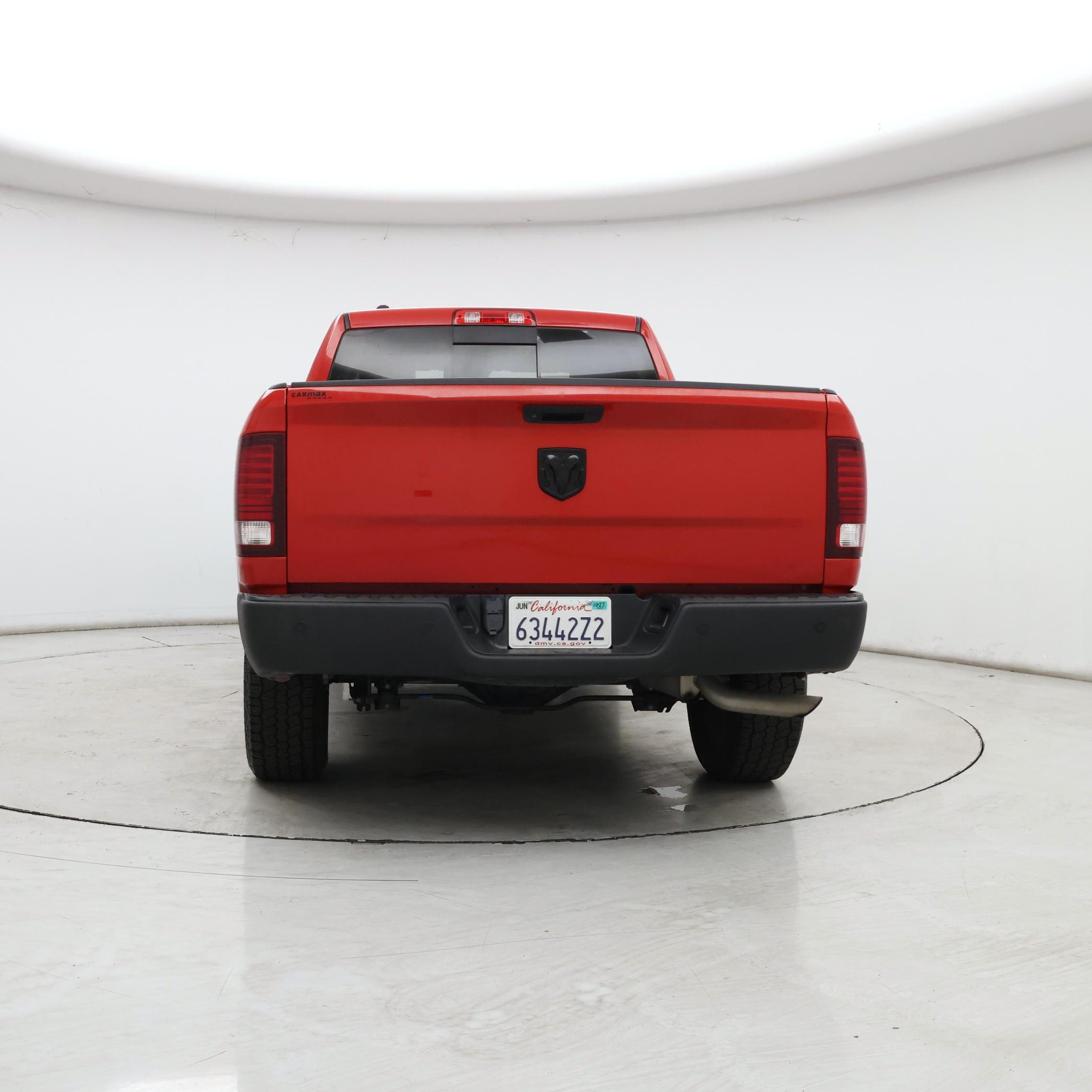 Thumbnail: 2020 RAM 1500 Classic - 6