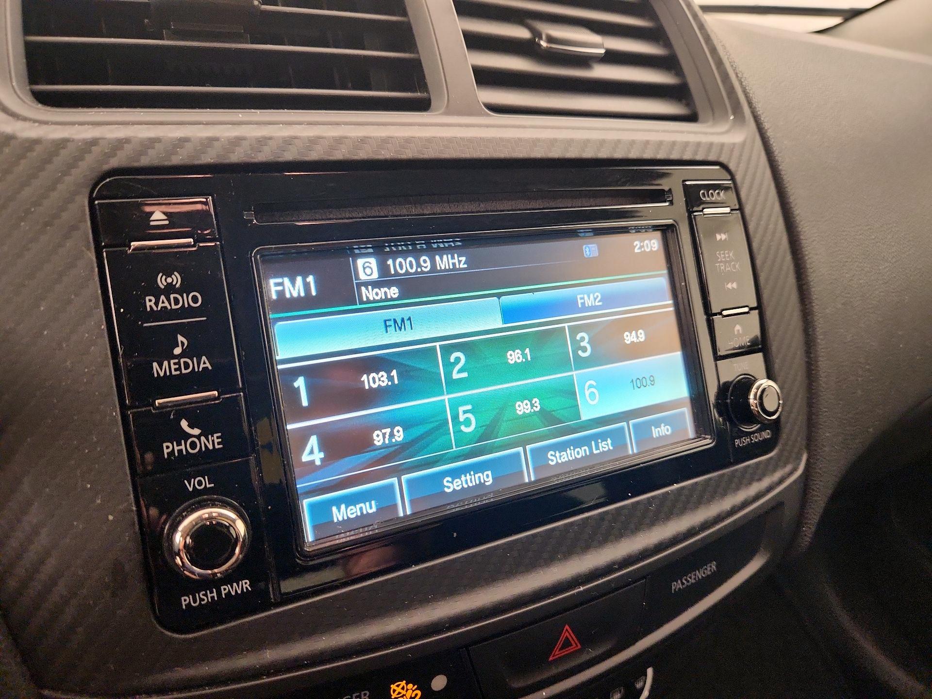 Thumbnail: 2016 Mitsubishi Outlander Sport - 15