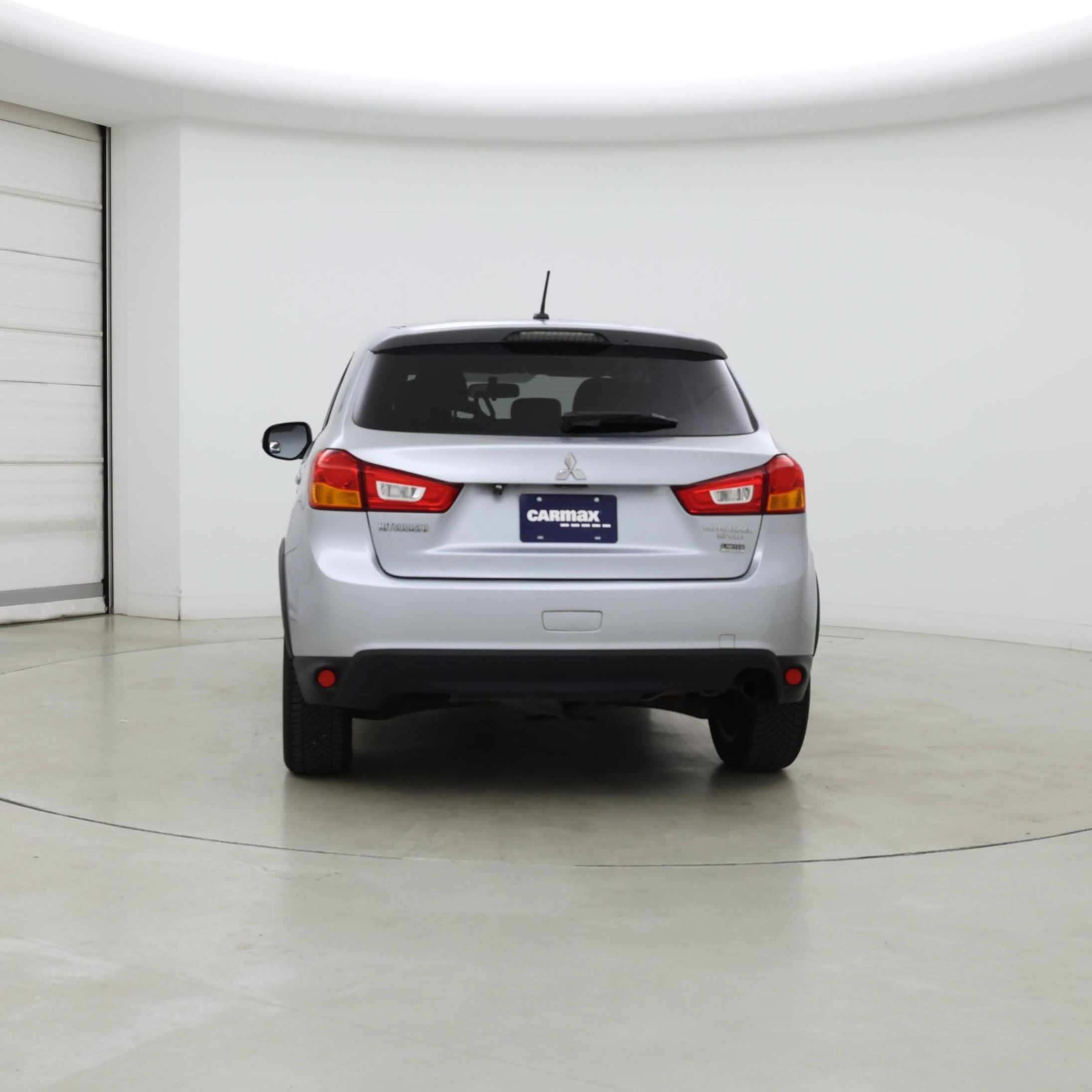 Thumbnail: 2016 Mitsubishi Outlander Sport - 6