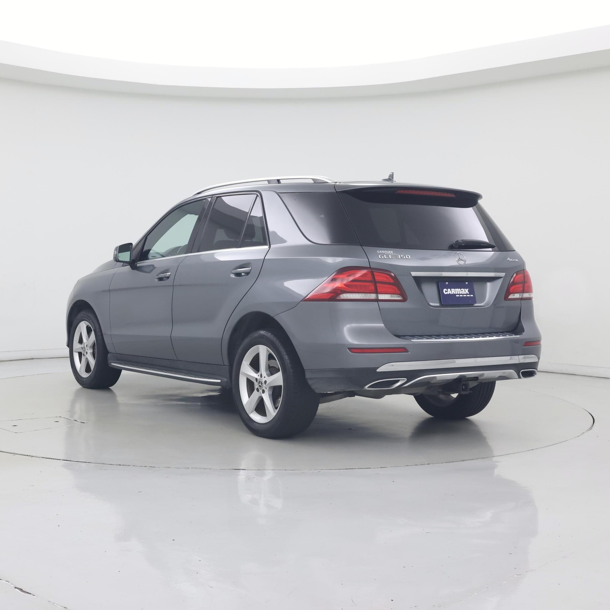 Thumbnail: 2017 Mercedes-Benz GLE - 2