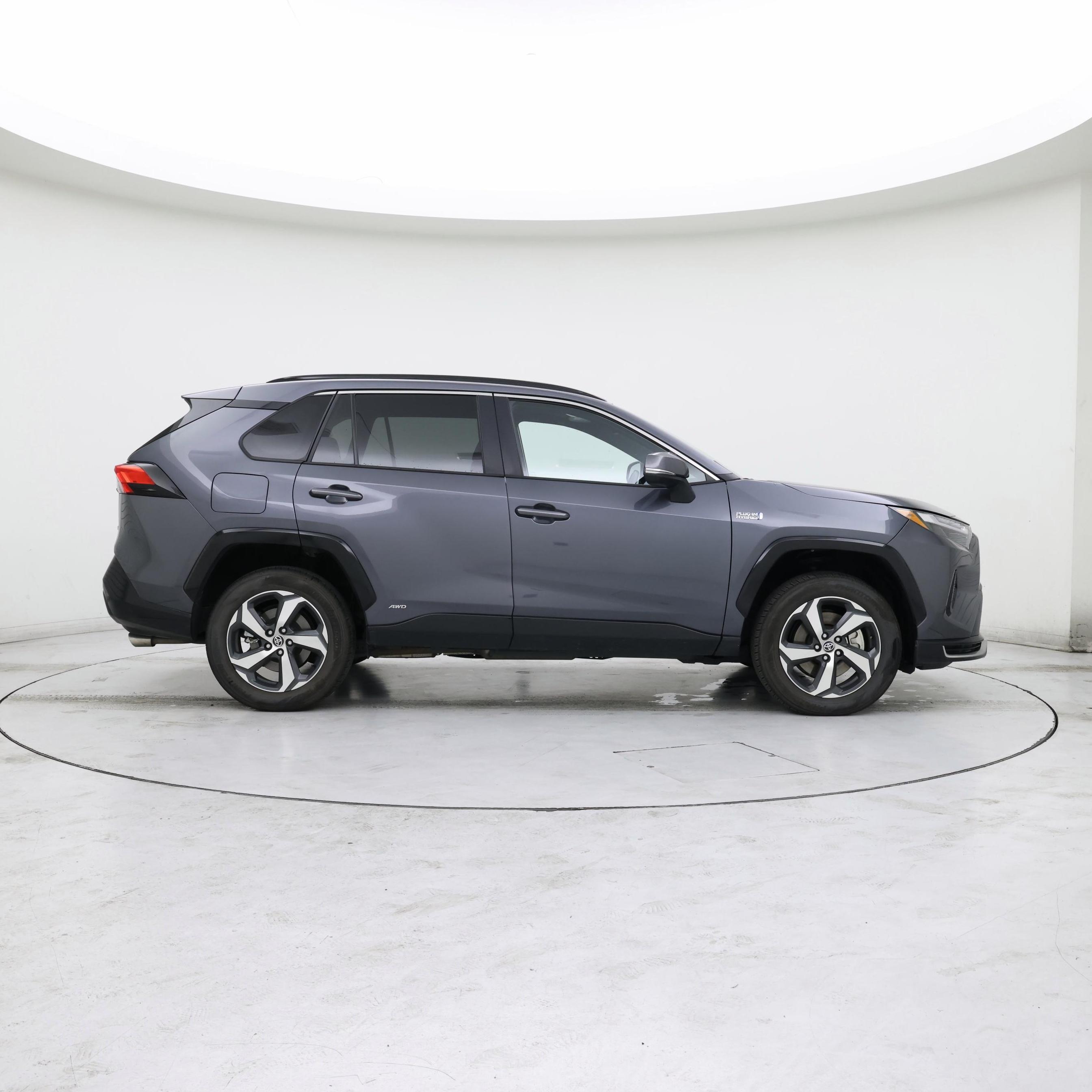 Thumbnail: 2022 Toyota RAV4 - 7