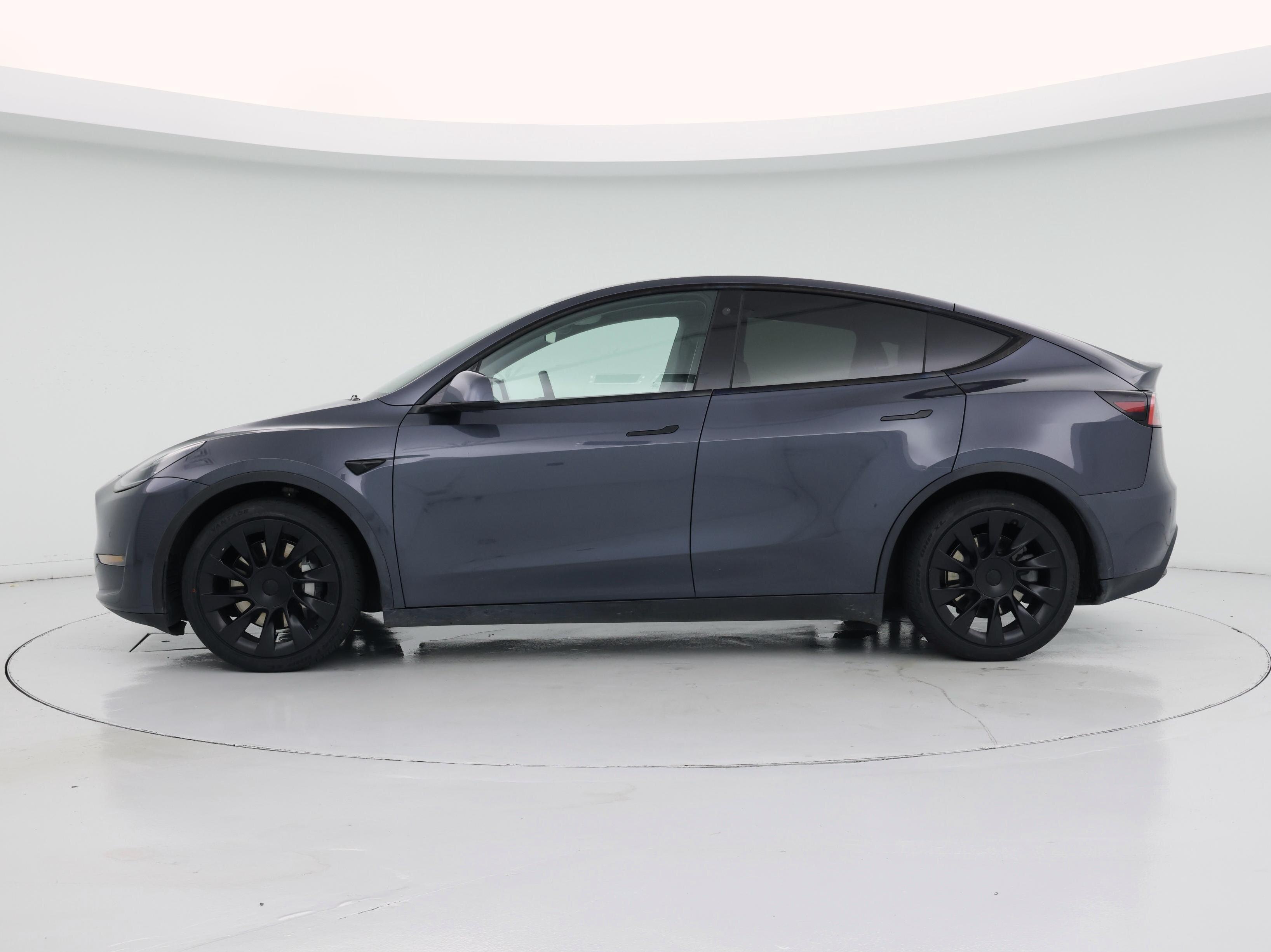 Thumbnail: 2021 Tesla Model Y - 3