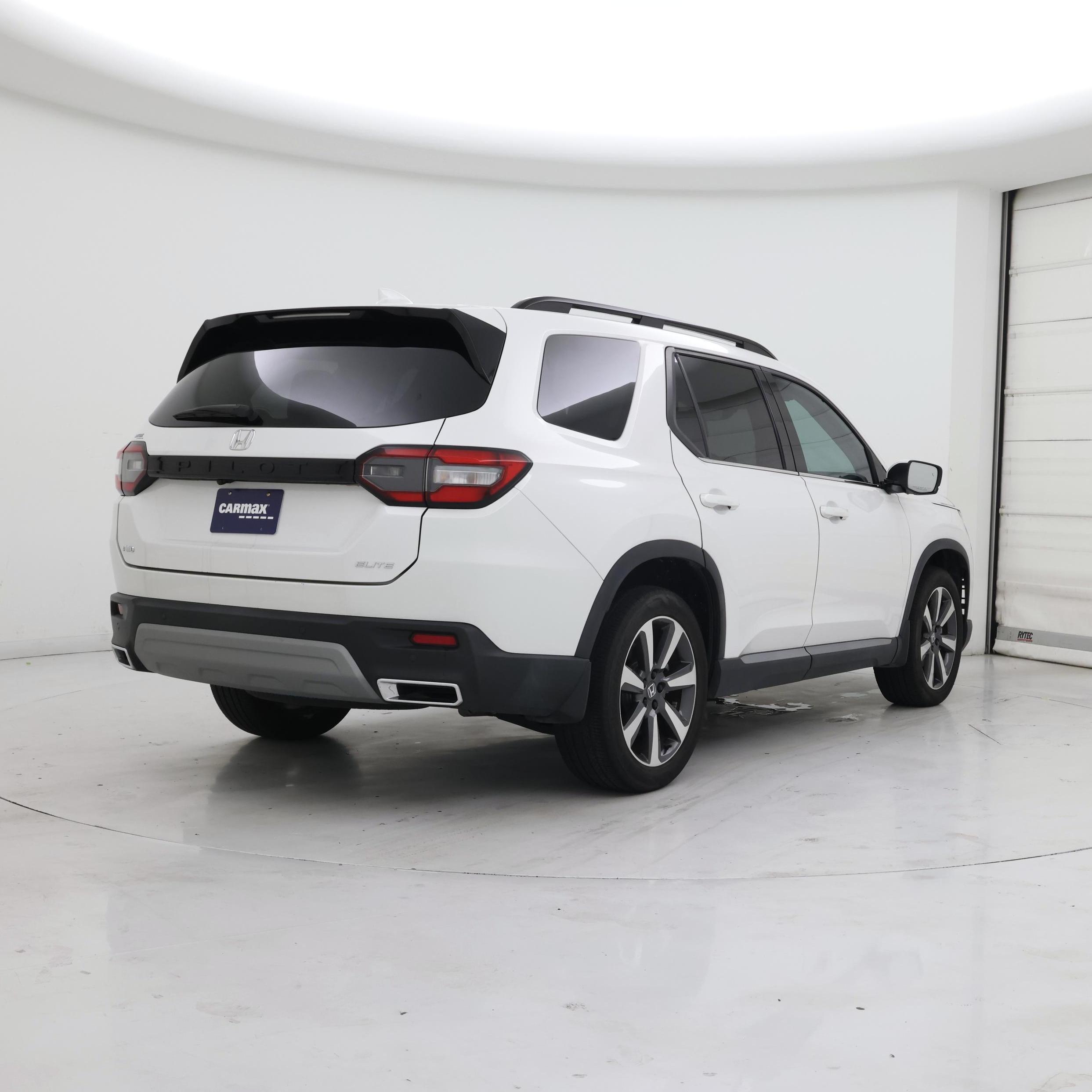 Thumbnail: 2023 Honda Pilot - 8