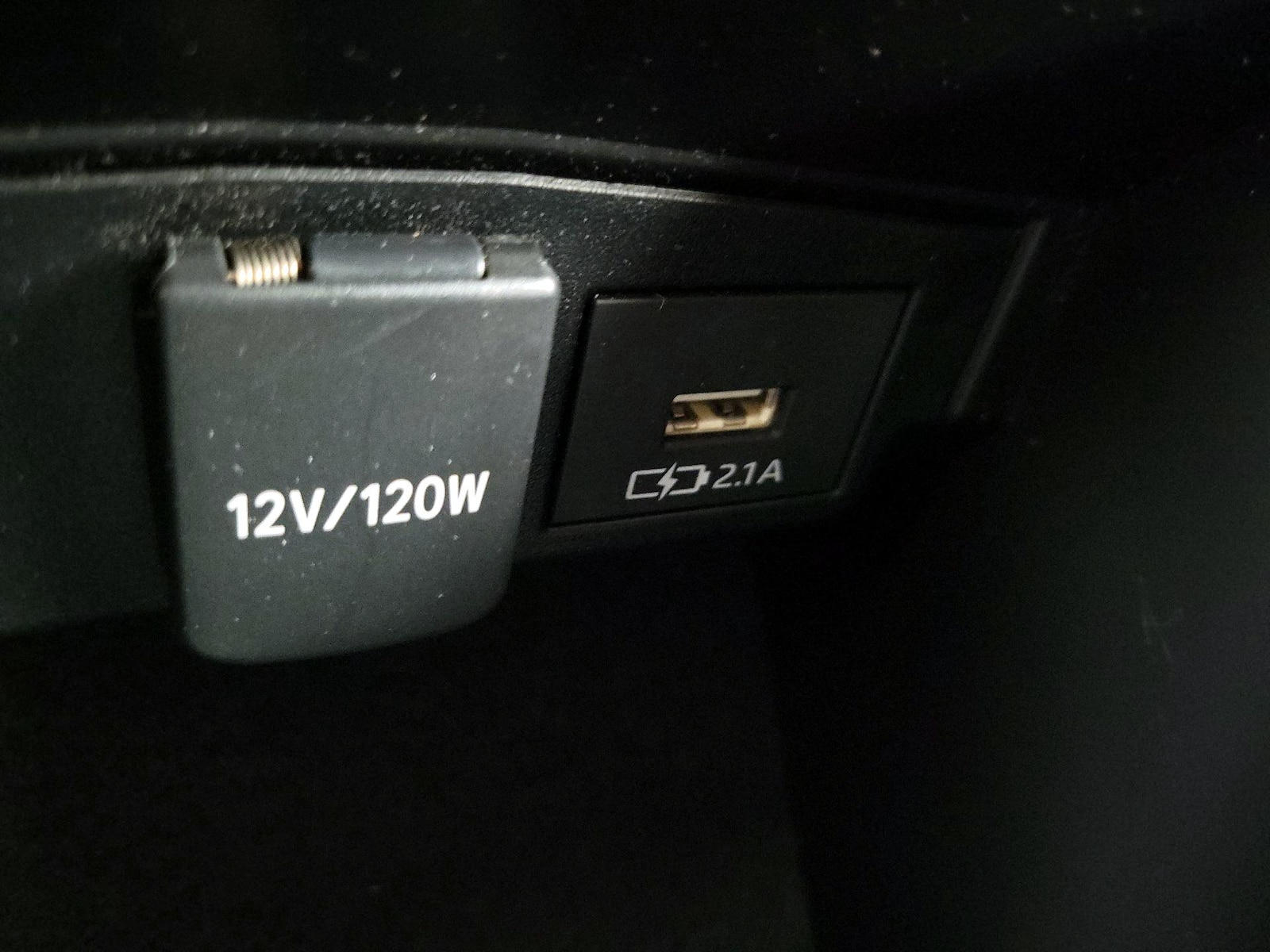 2020 Toyota Corolla SE - Photo 17