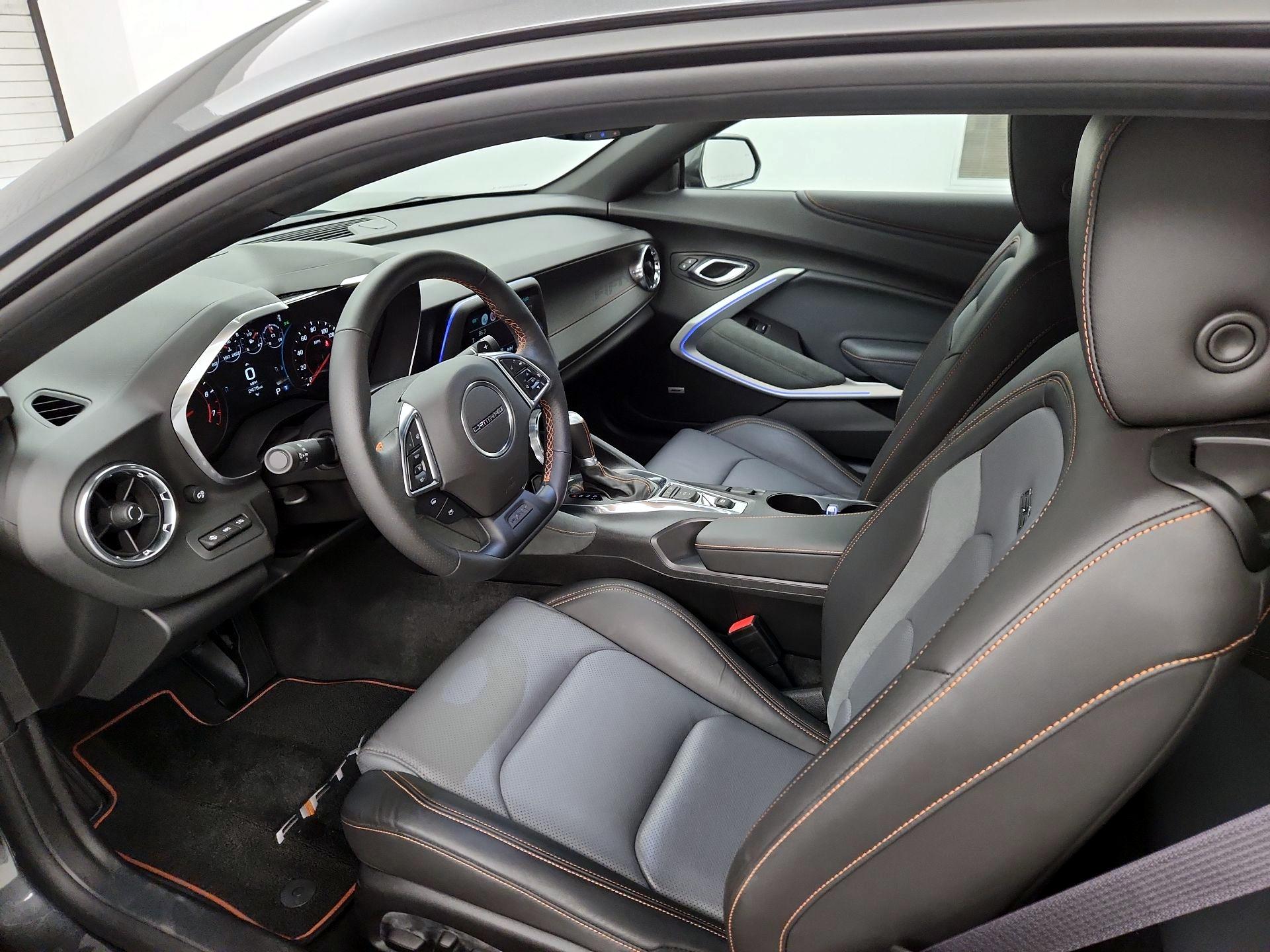 Thumbnail: 2017 Chevrolet Camaro - 11