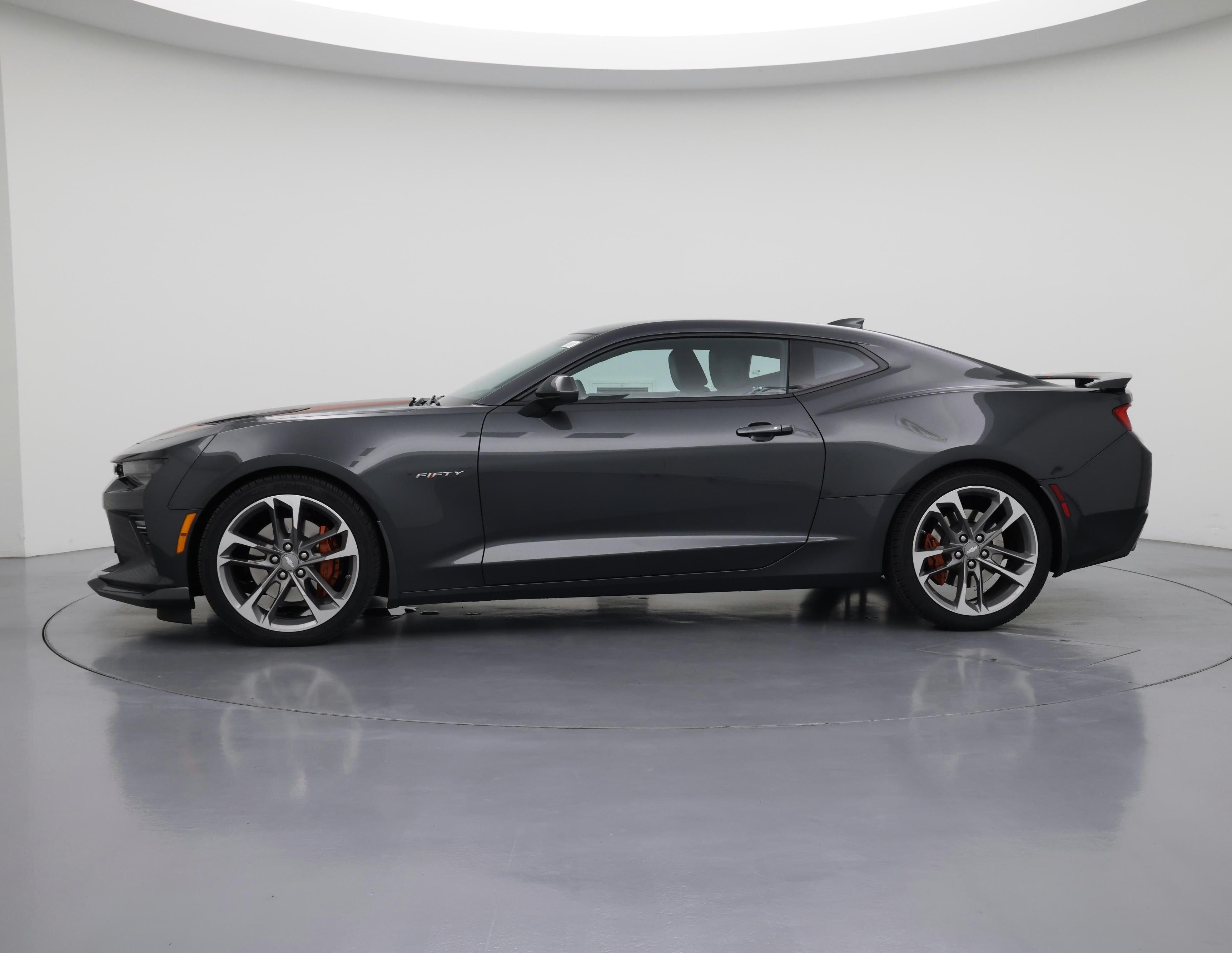 Thumbnail: 2017 Chevrolet Camaro - 3