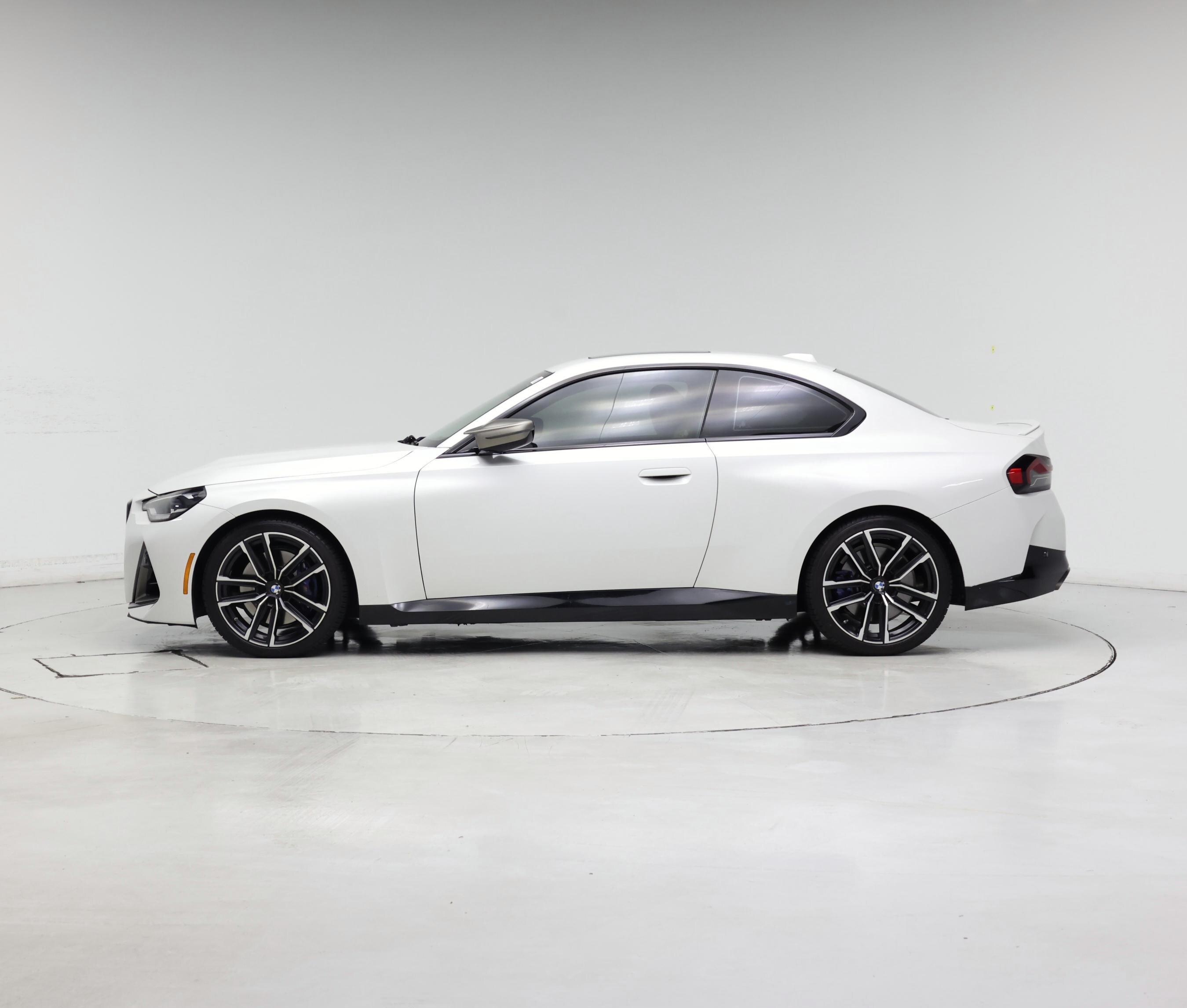 Thumbnail: 2024 BMW 2 Series - 3