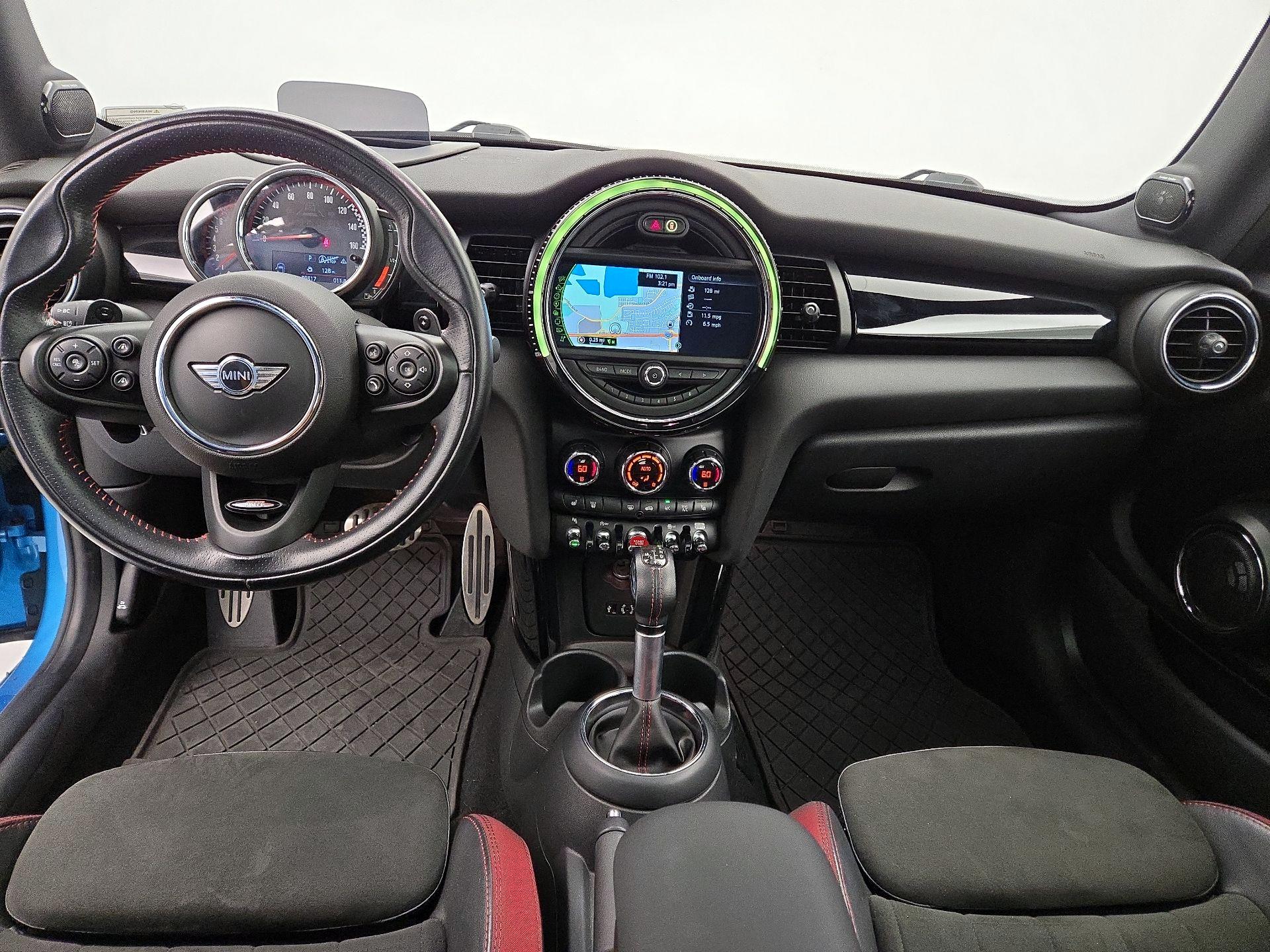 Thumbnail: 2018 MINI Cooper Hardtop - 9