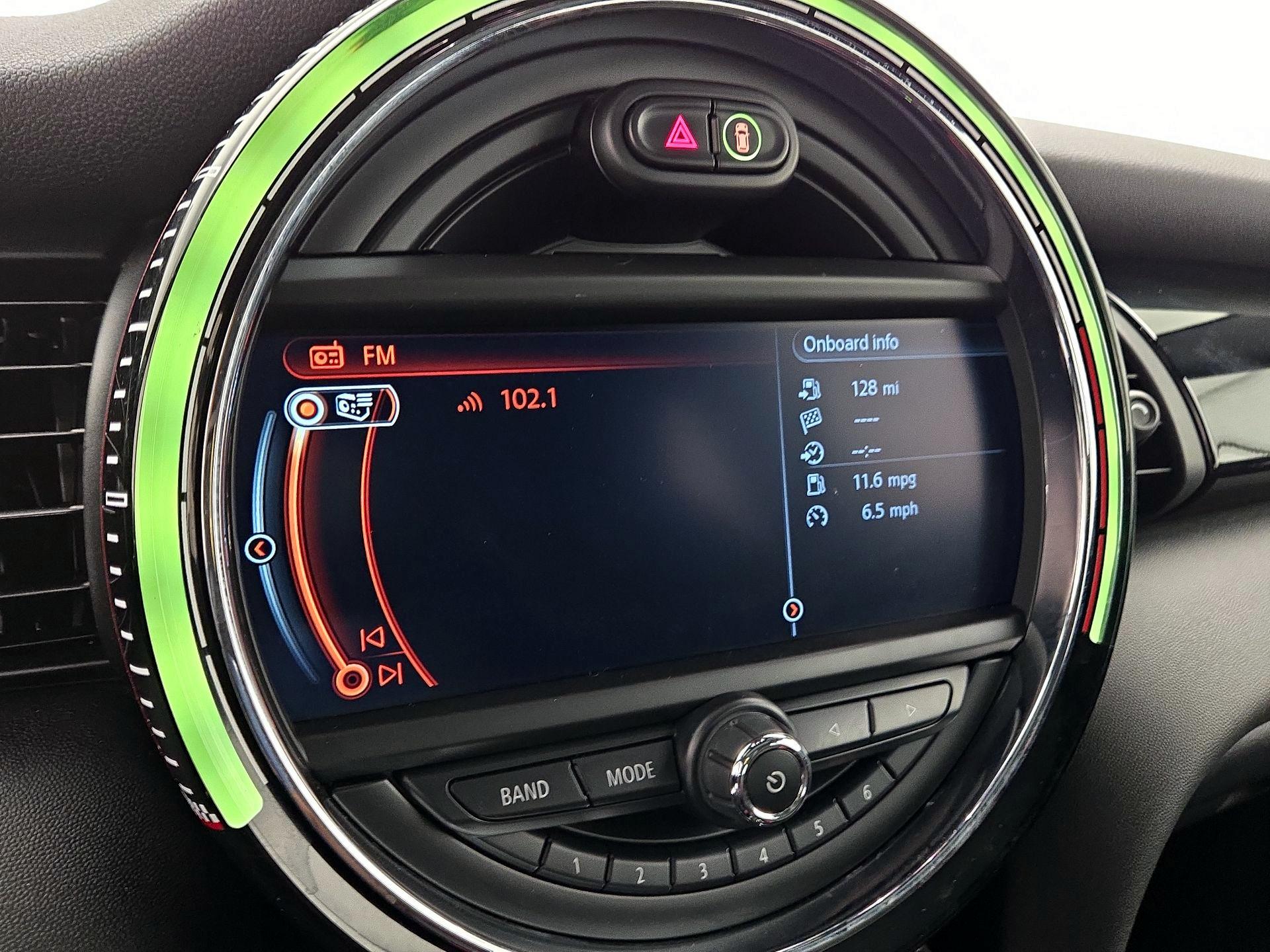 Thumbnail: 2018 MINI Cooper Hardtop - 16