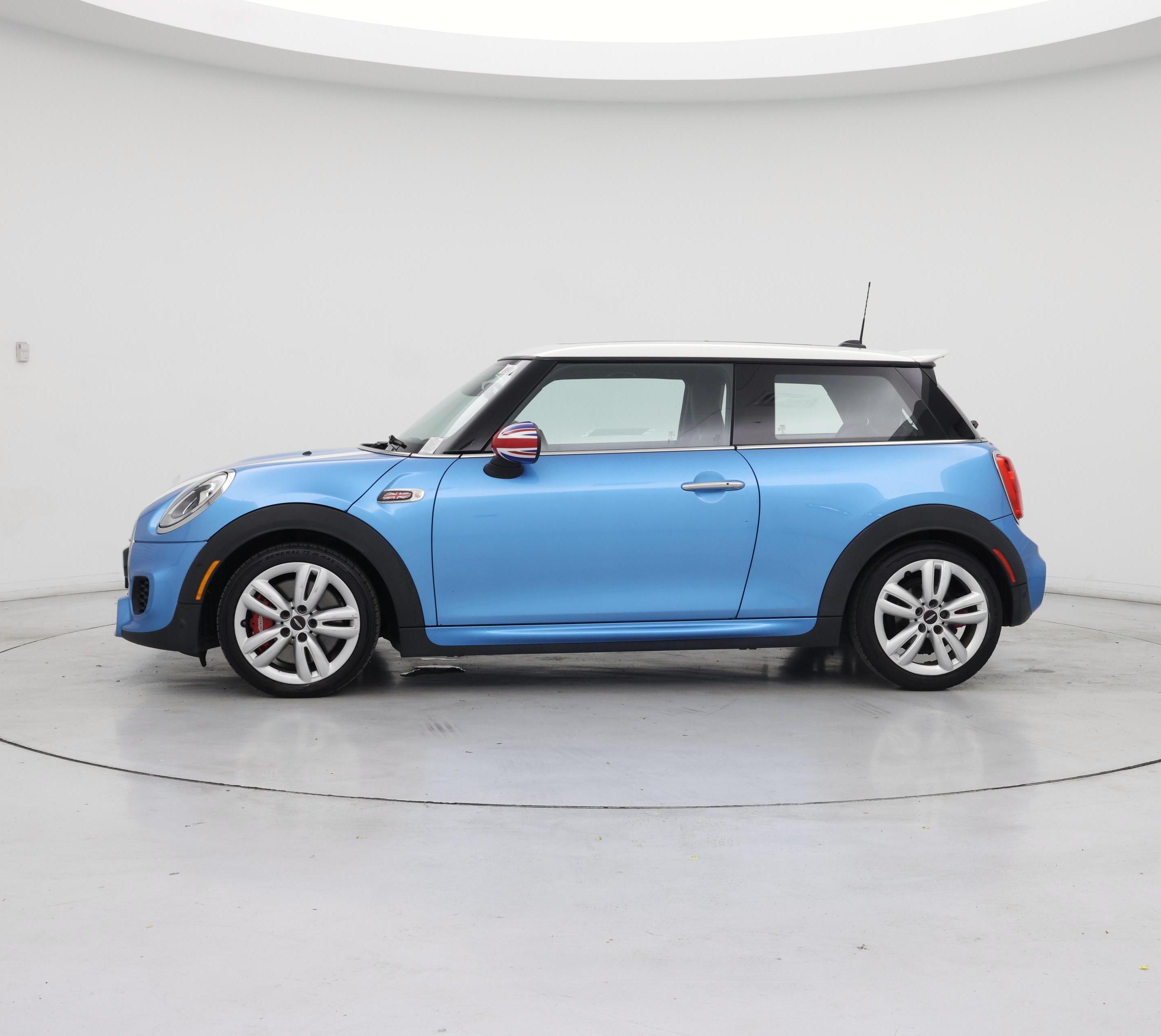 Thumbnail: 2018 MINI Cooper Hardtop - 3