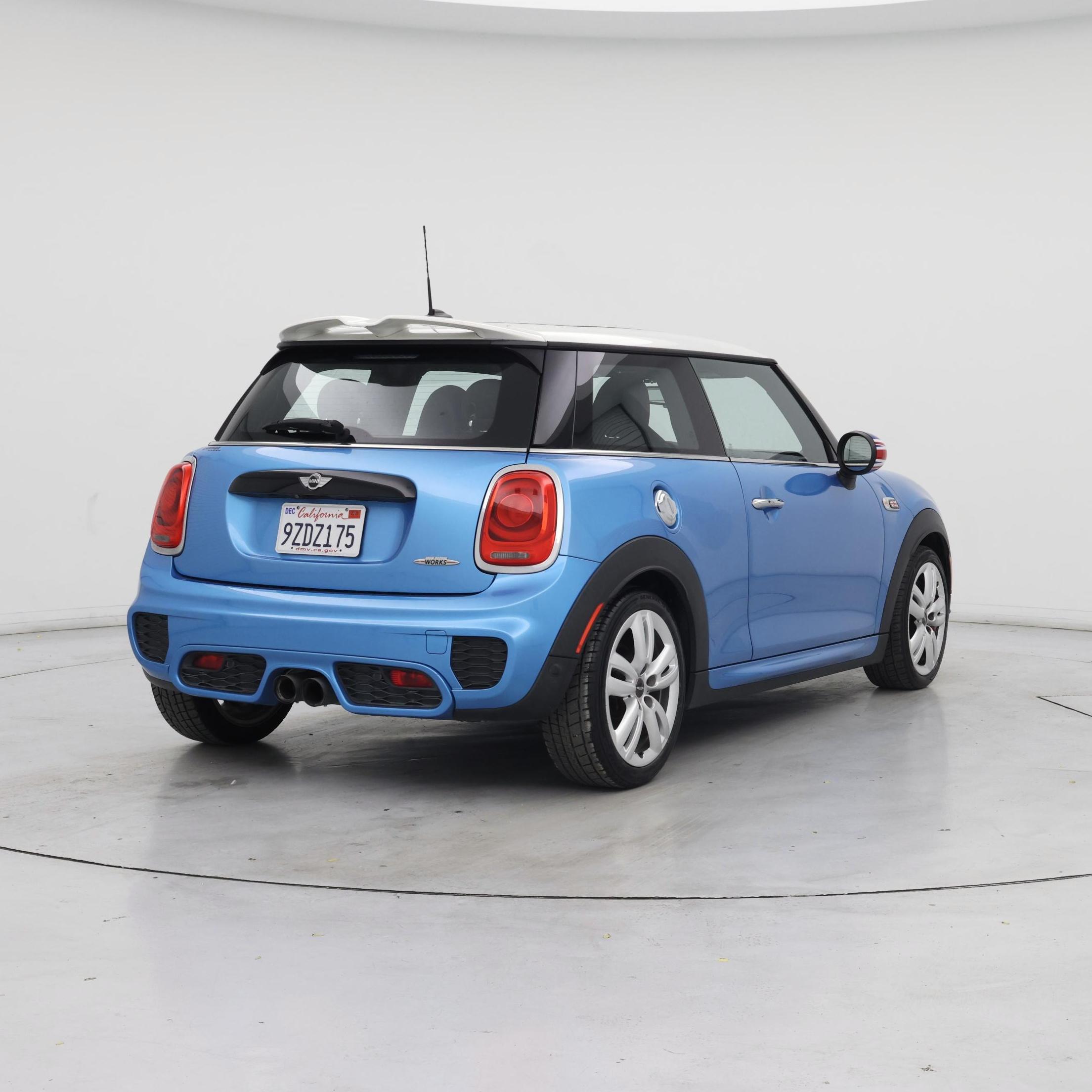Thumbnail: 2018 MINI Cooper Hardtop - 8