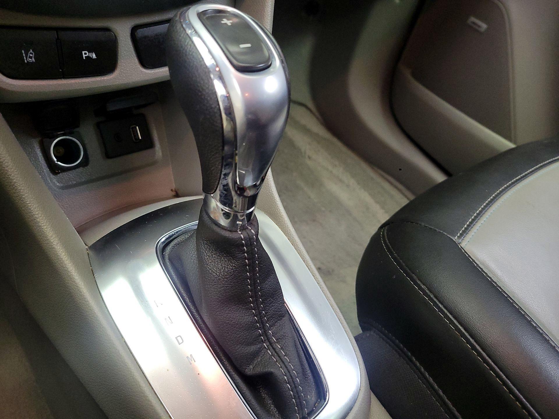 Thumbnail: 2016 Buick Encore - 17