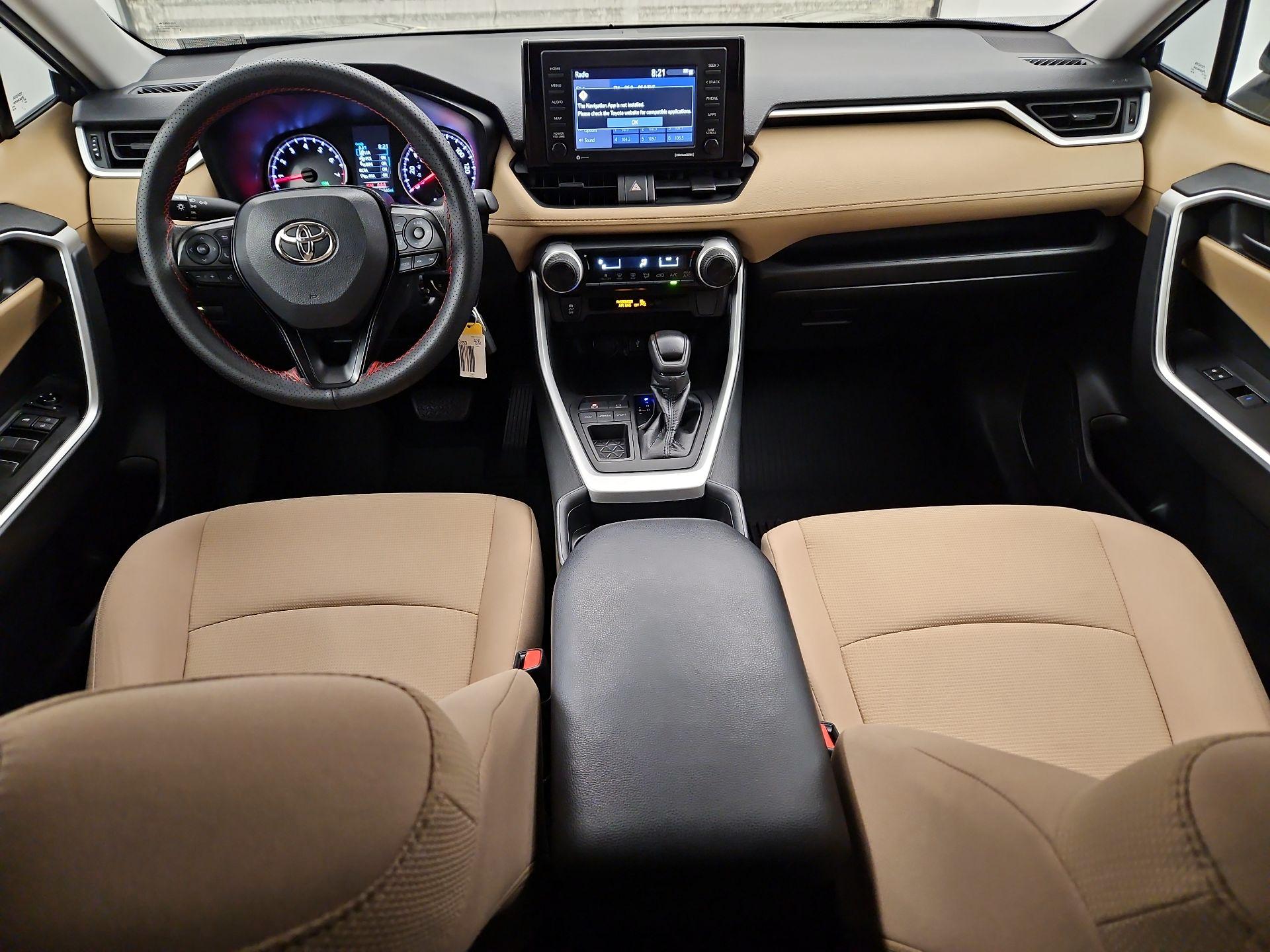 Thumbnail: 2021 Toyota RAV4 - 9
