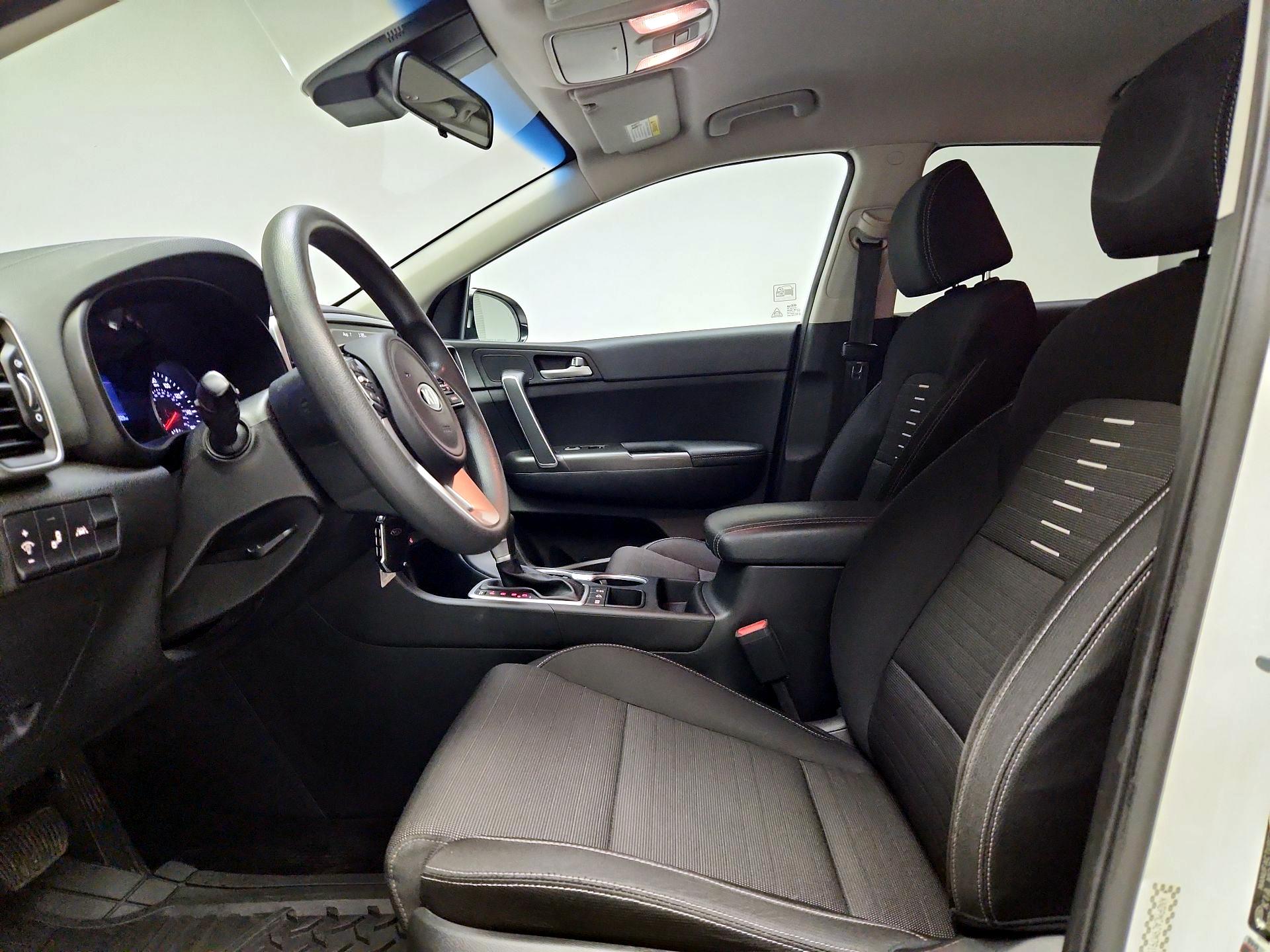 Thumbnail: 2021 Kia Sportage - 9