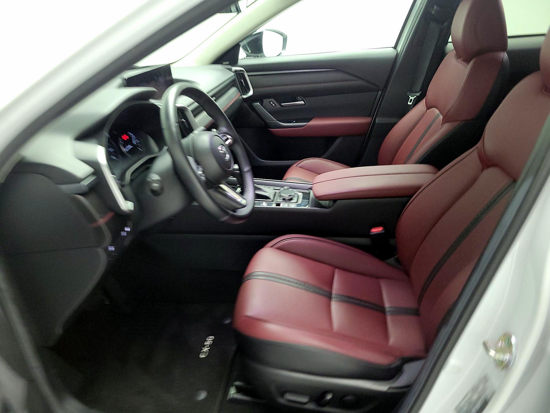 Thumbnail: 2025 Mazda CX-50 - 11
