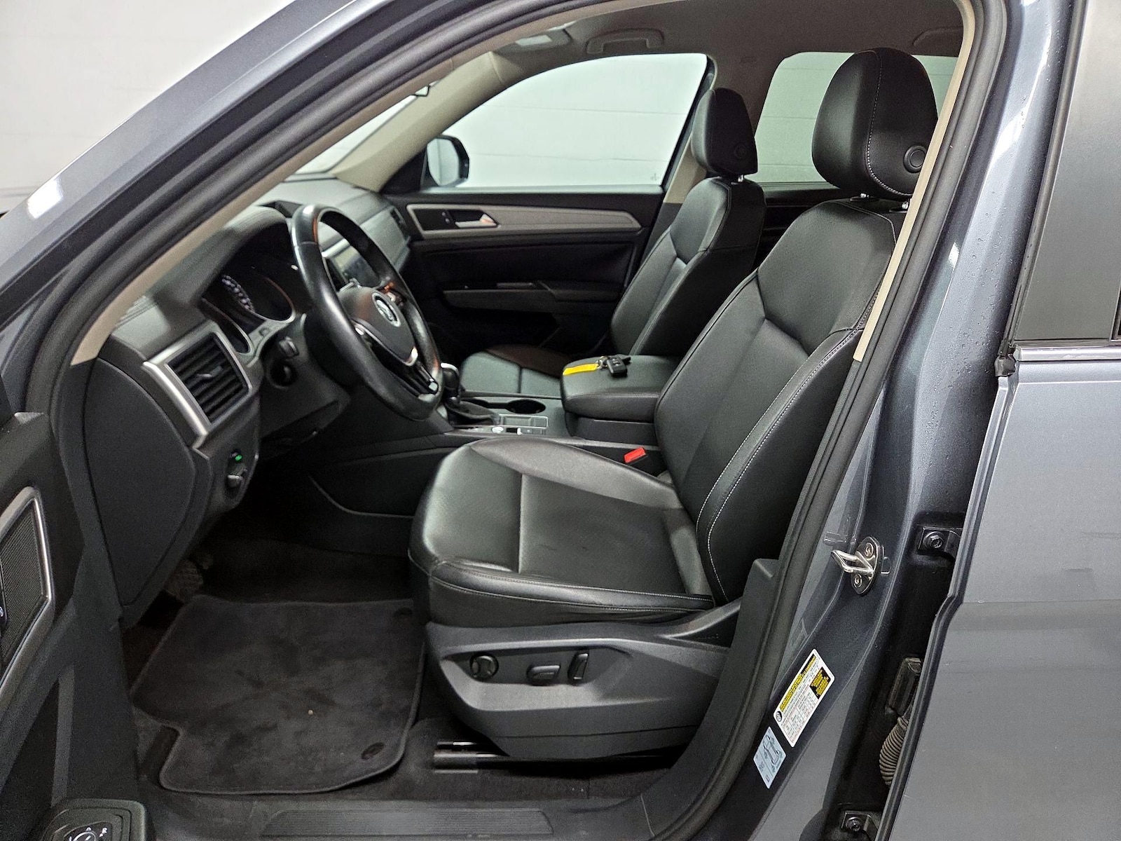2018 Volkswagen Atlas SE - Photo 10