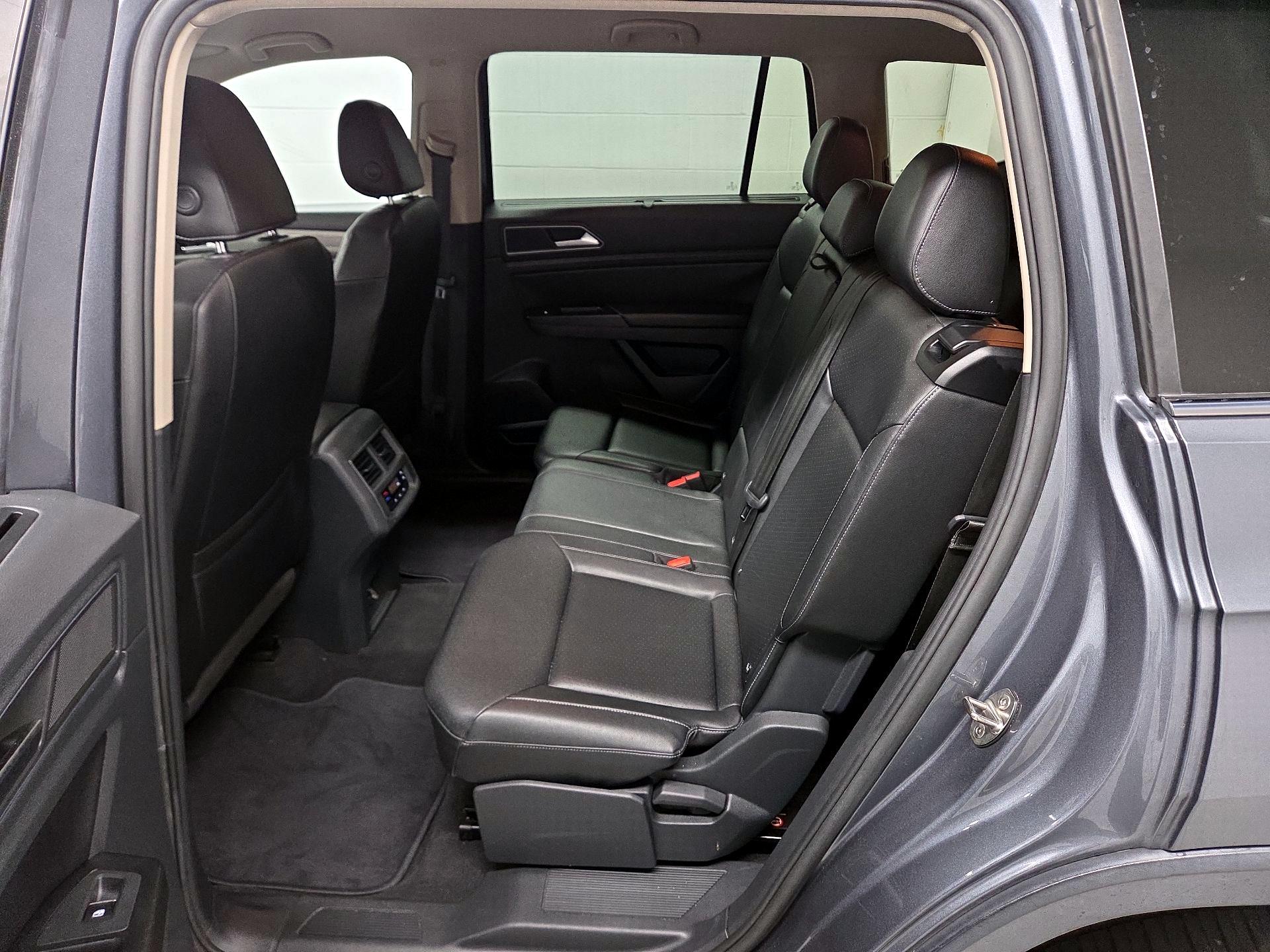 Thumbnail: 2018 Volkswagen Atlas - 17