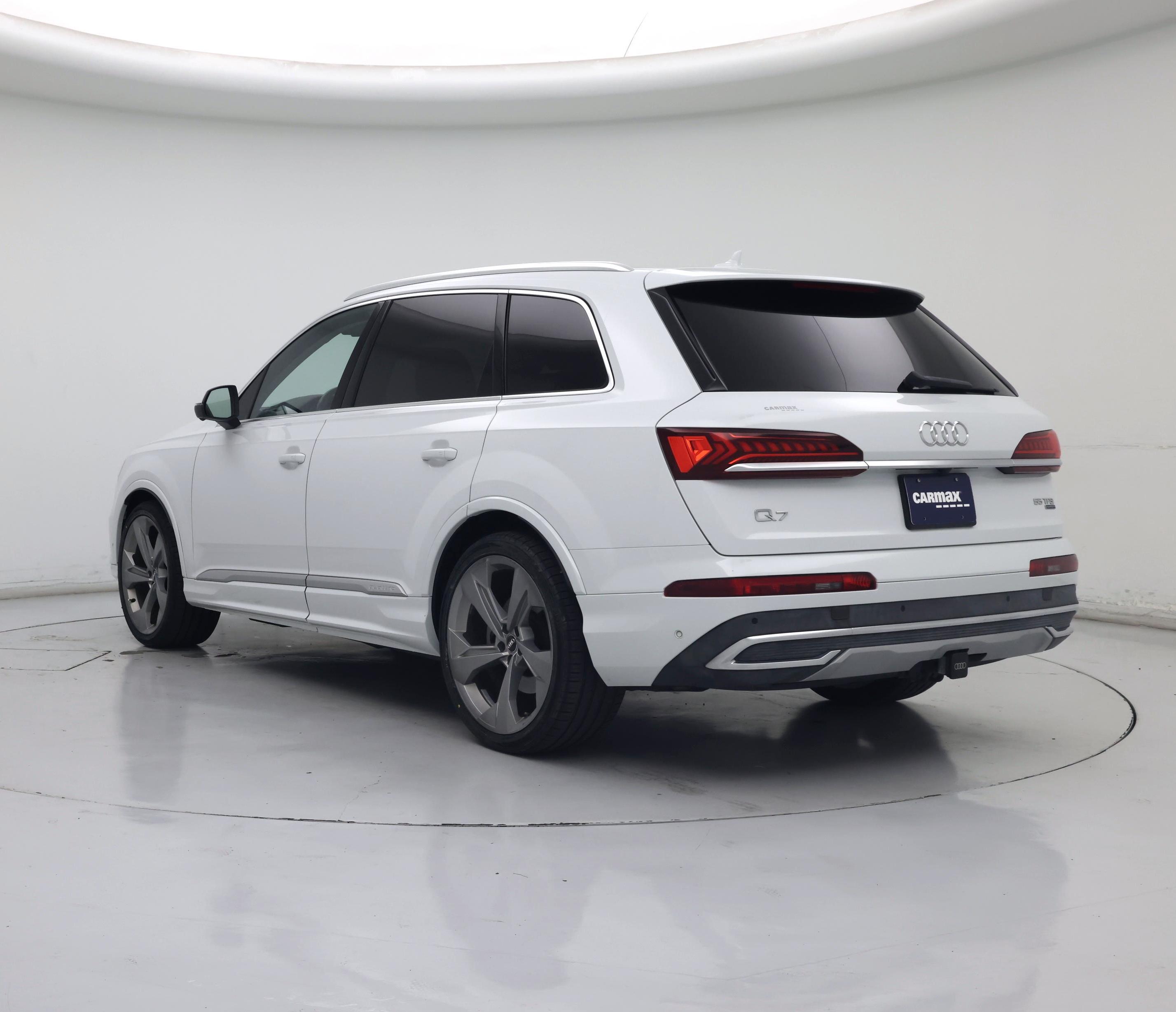 Thumbnail: 2020 Audi Q7 - 2