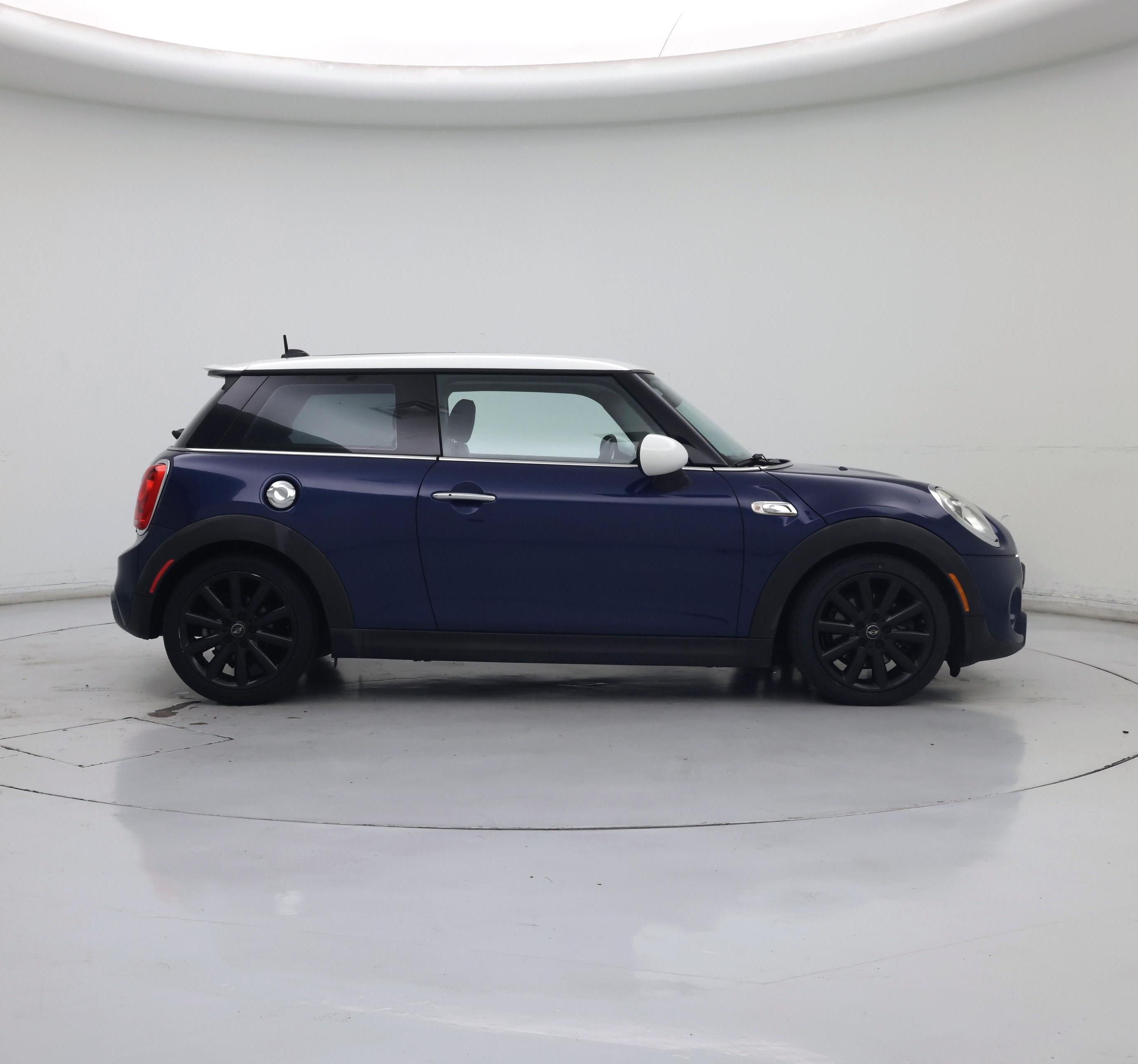 Thumbnail: 2016 MINI Cooper Hardtop - 7