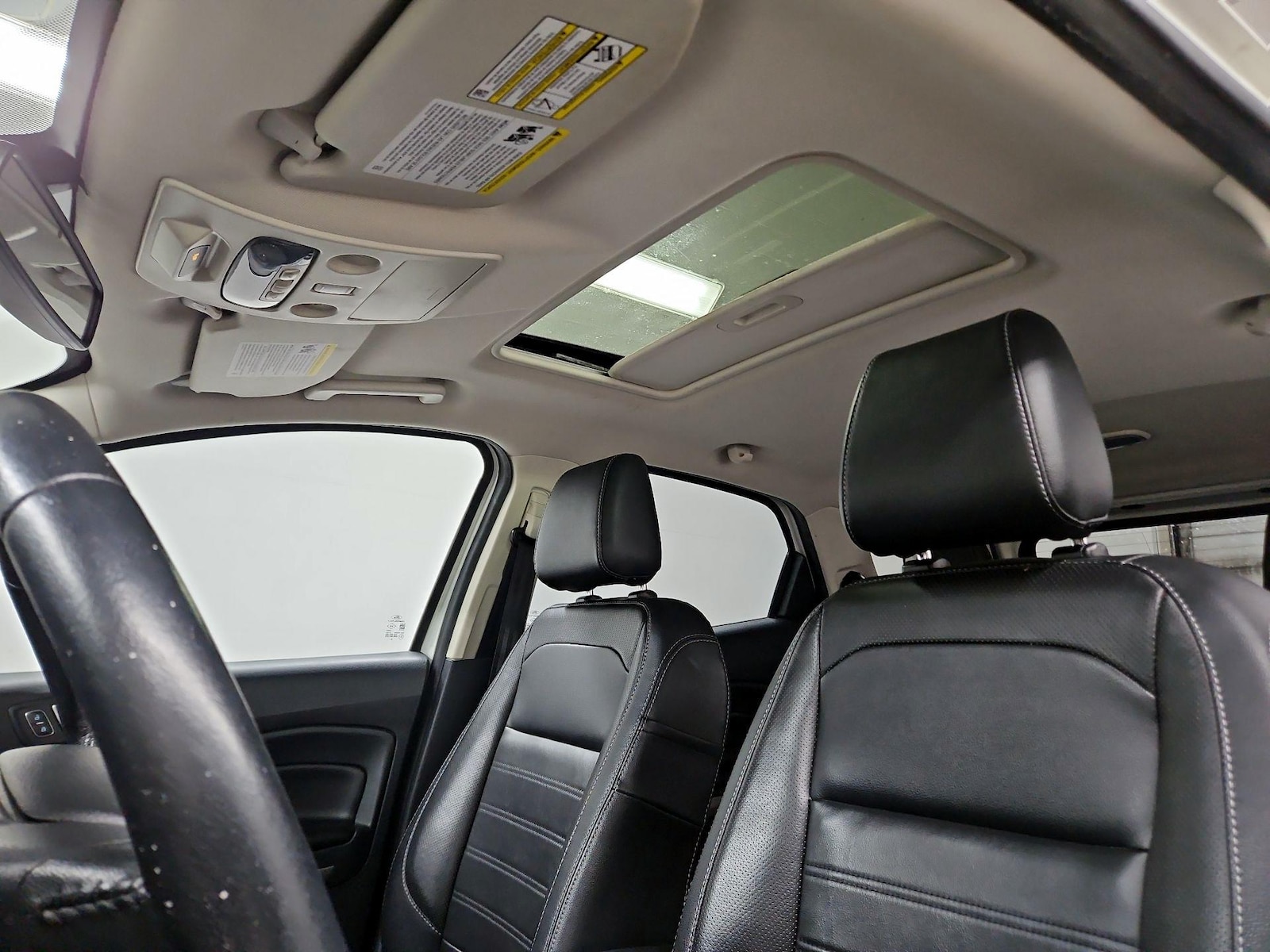 Sunroof(s) & Overhead Airbags