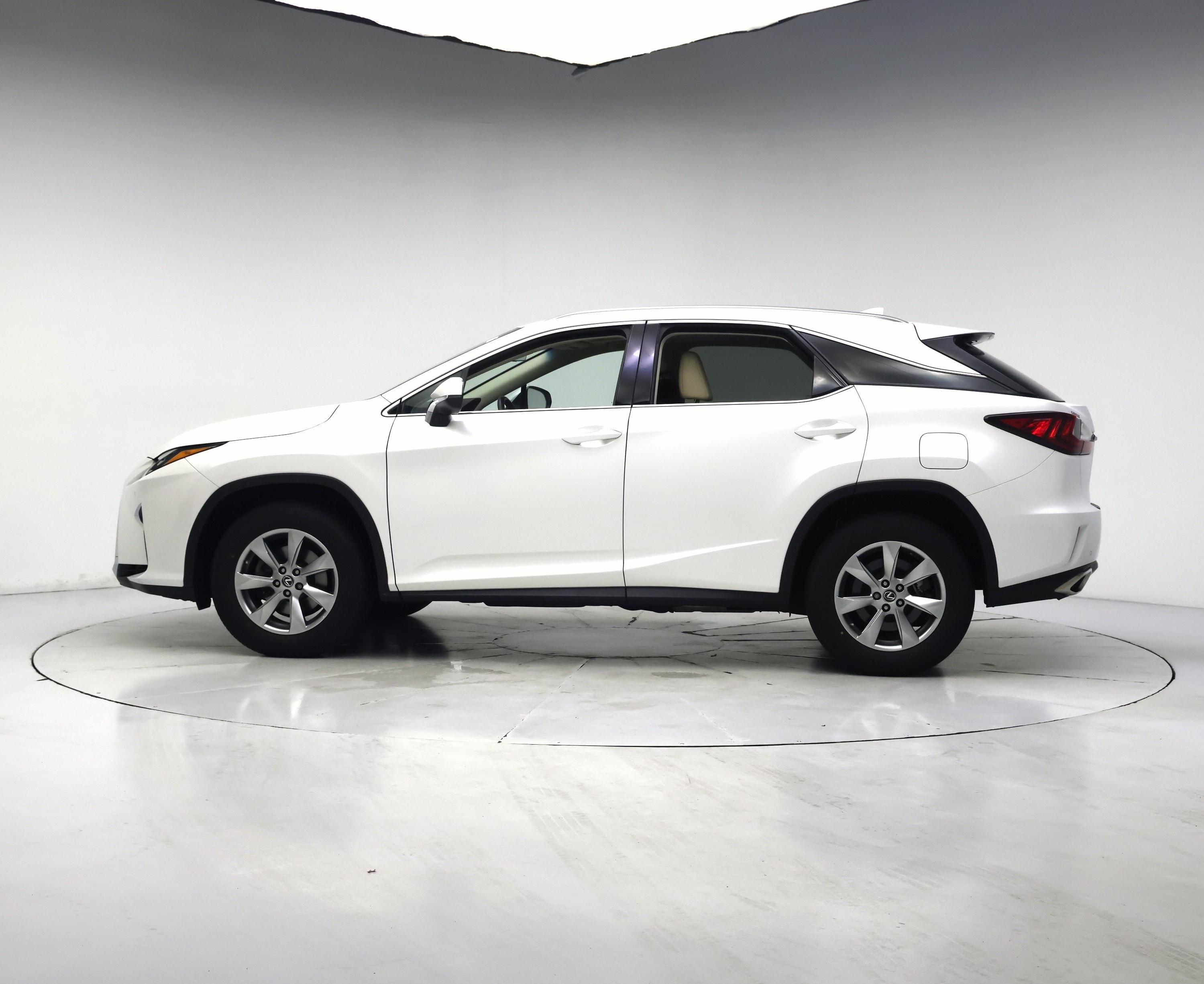 Thumbnail: 2018 Lexus RX - 3