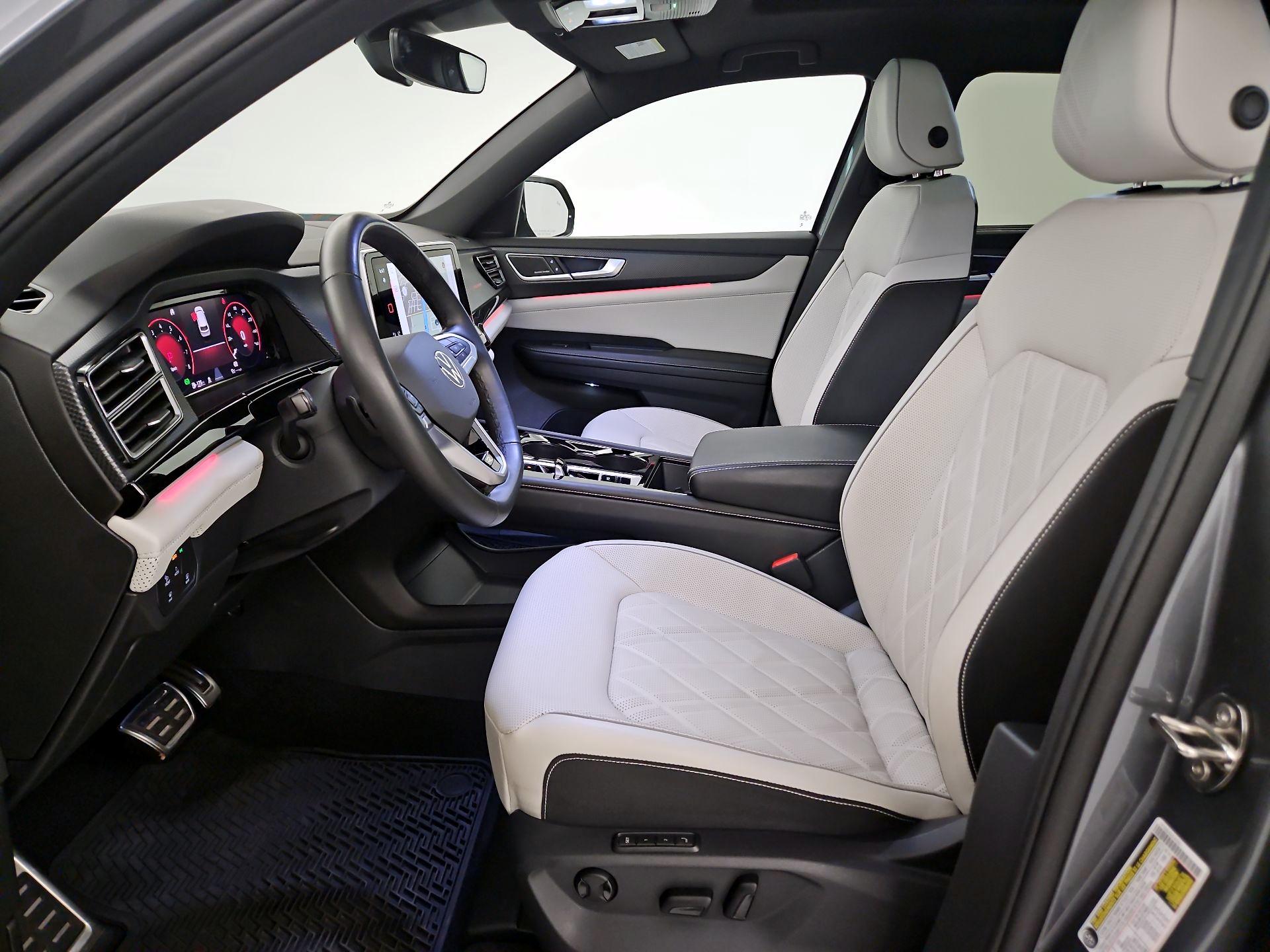 Thumbnail: 2025 Volkswagen Atlas - 9