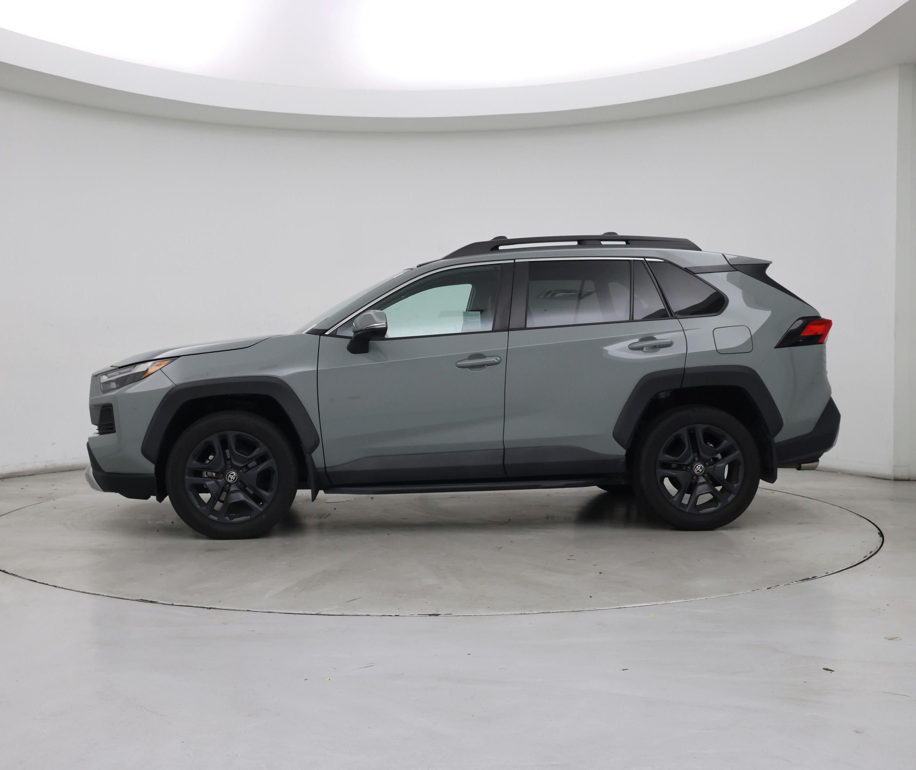 Thumbnail: 2023 Toyota RAV4 - 3