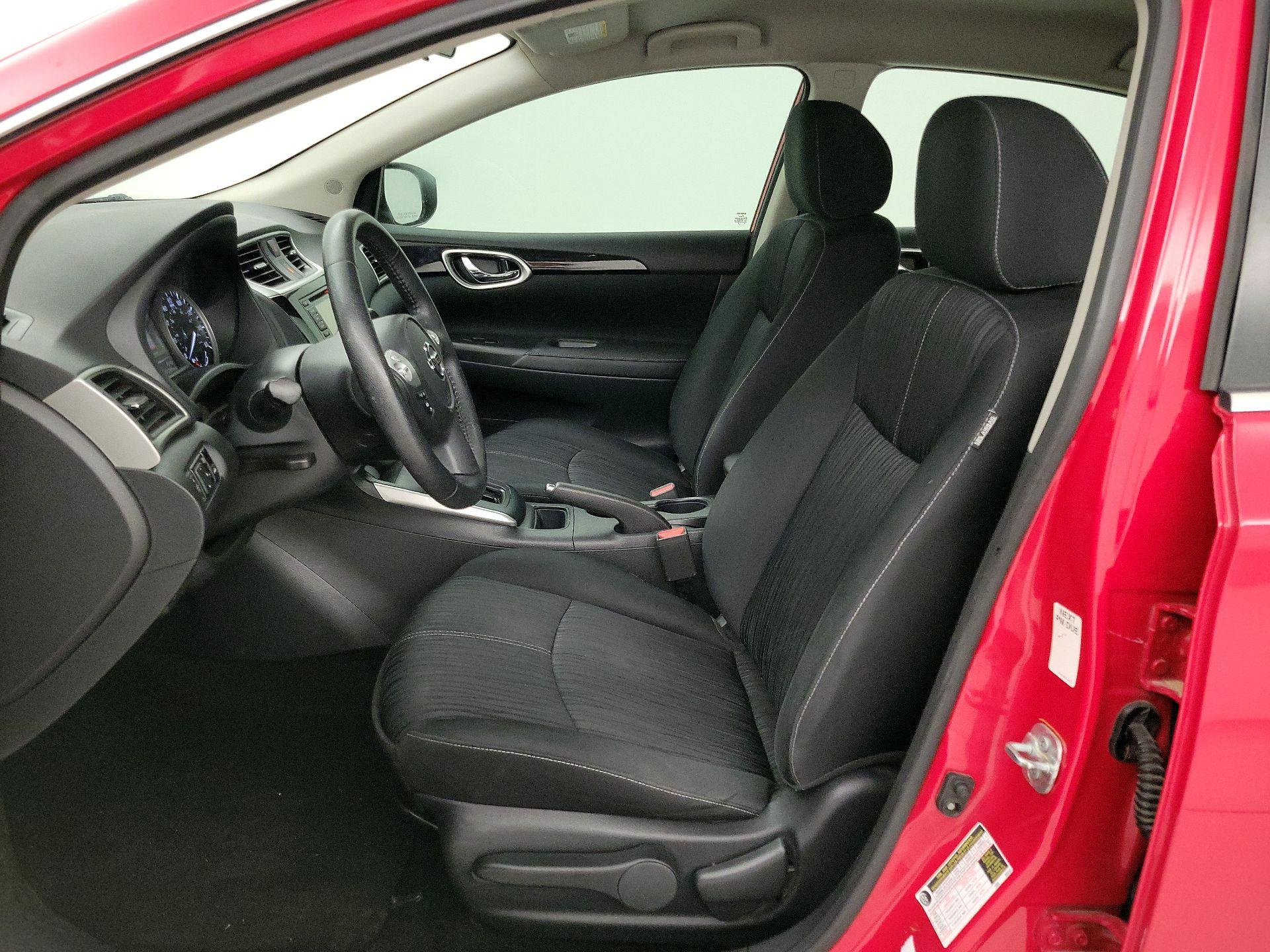 Thumbnail: 2018 Nissan Sentra - 11