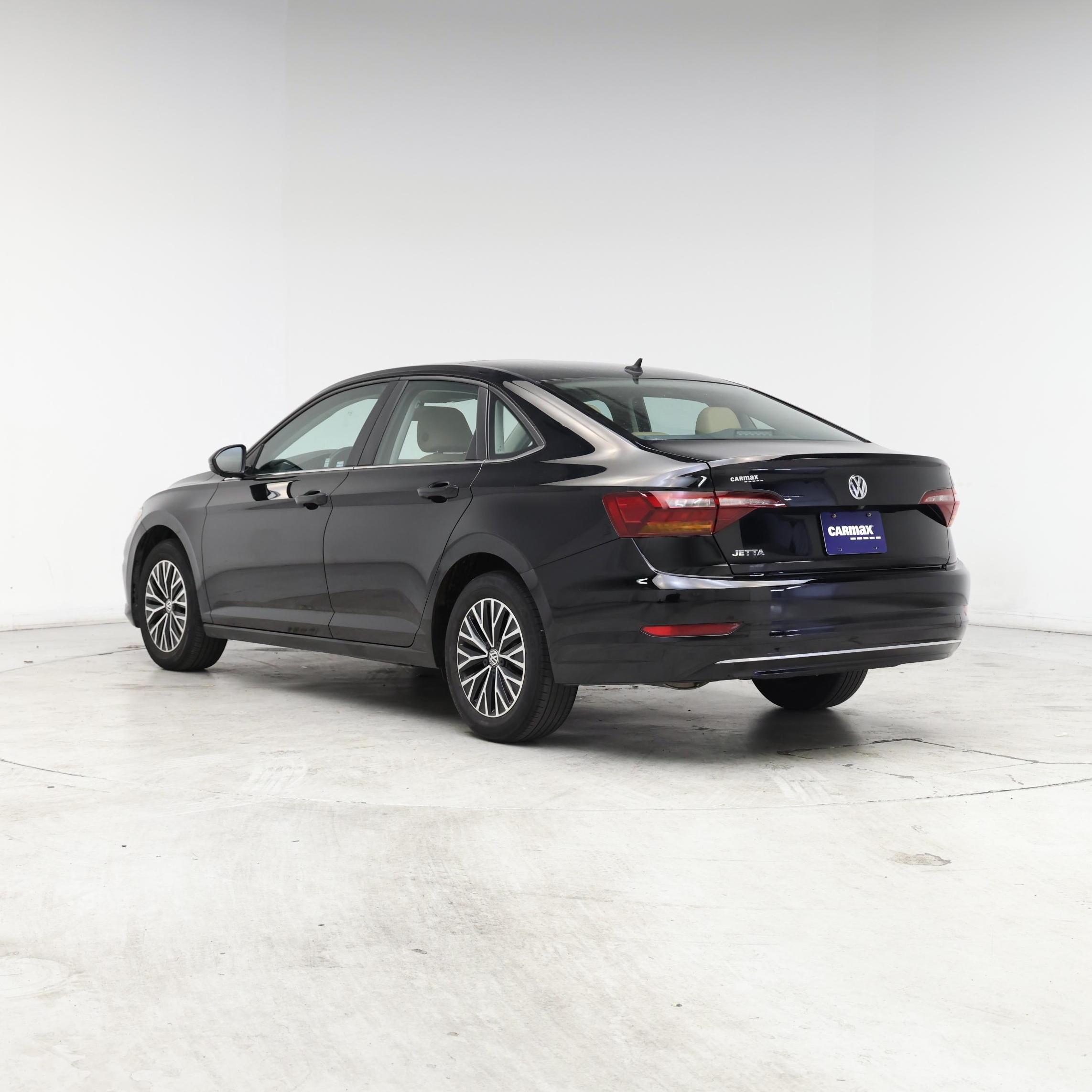 Thumbnail: 2019 Volkswagen Jetta - 2