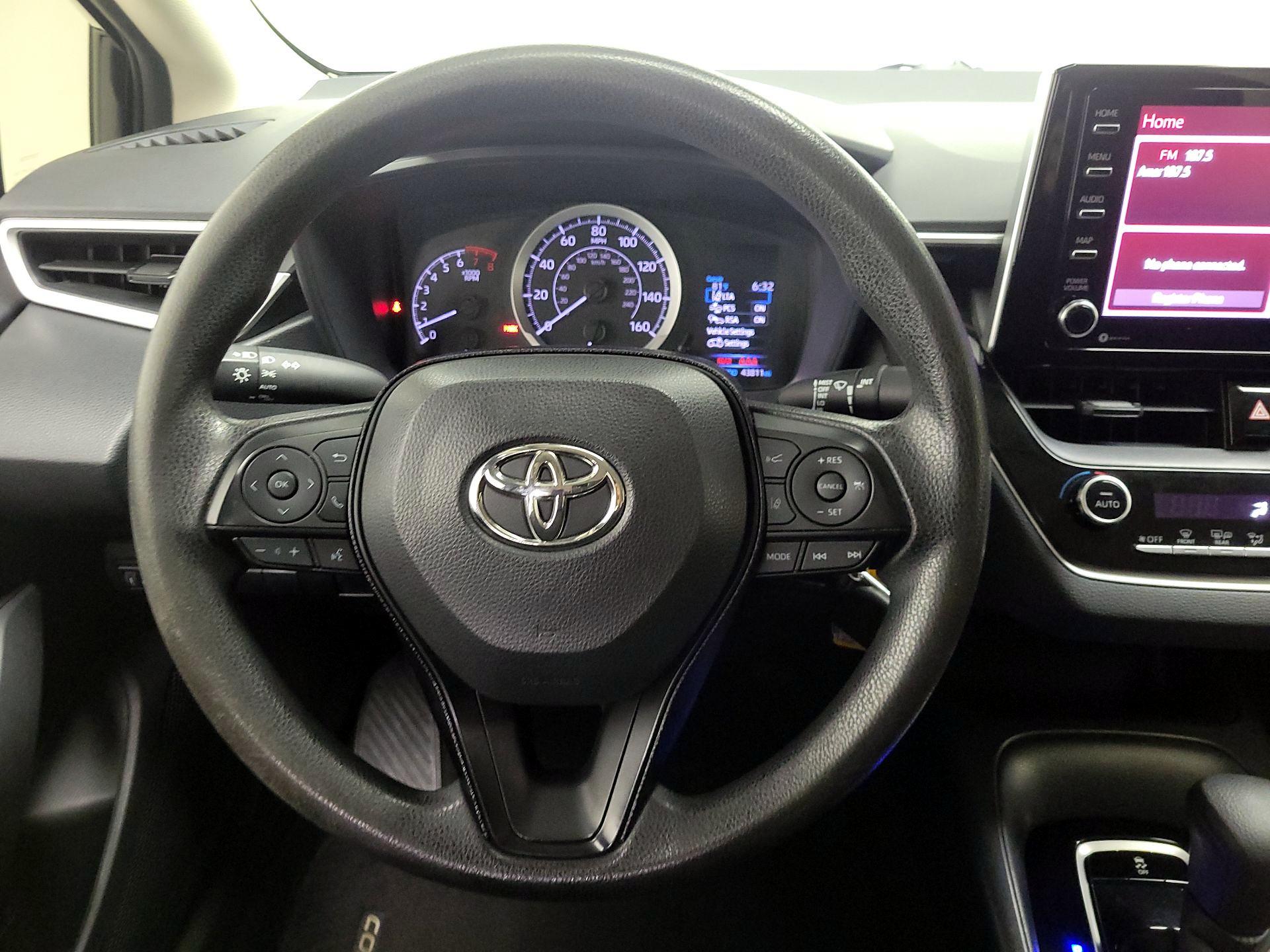Thumbnail: 2021 Toyota Corolla - 10