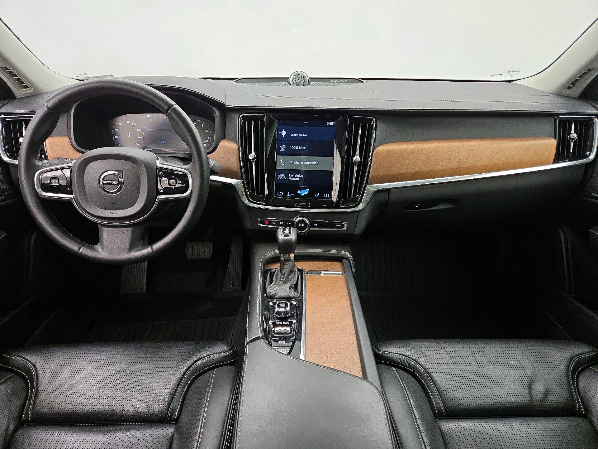 Thumbnail: 2018 Volvo S90 - 9