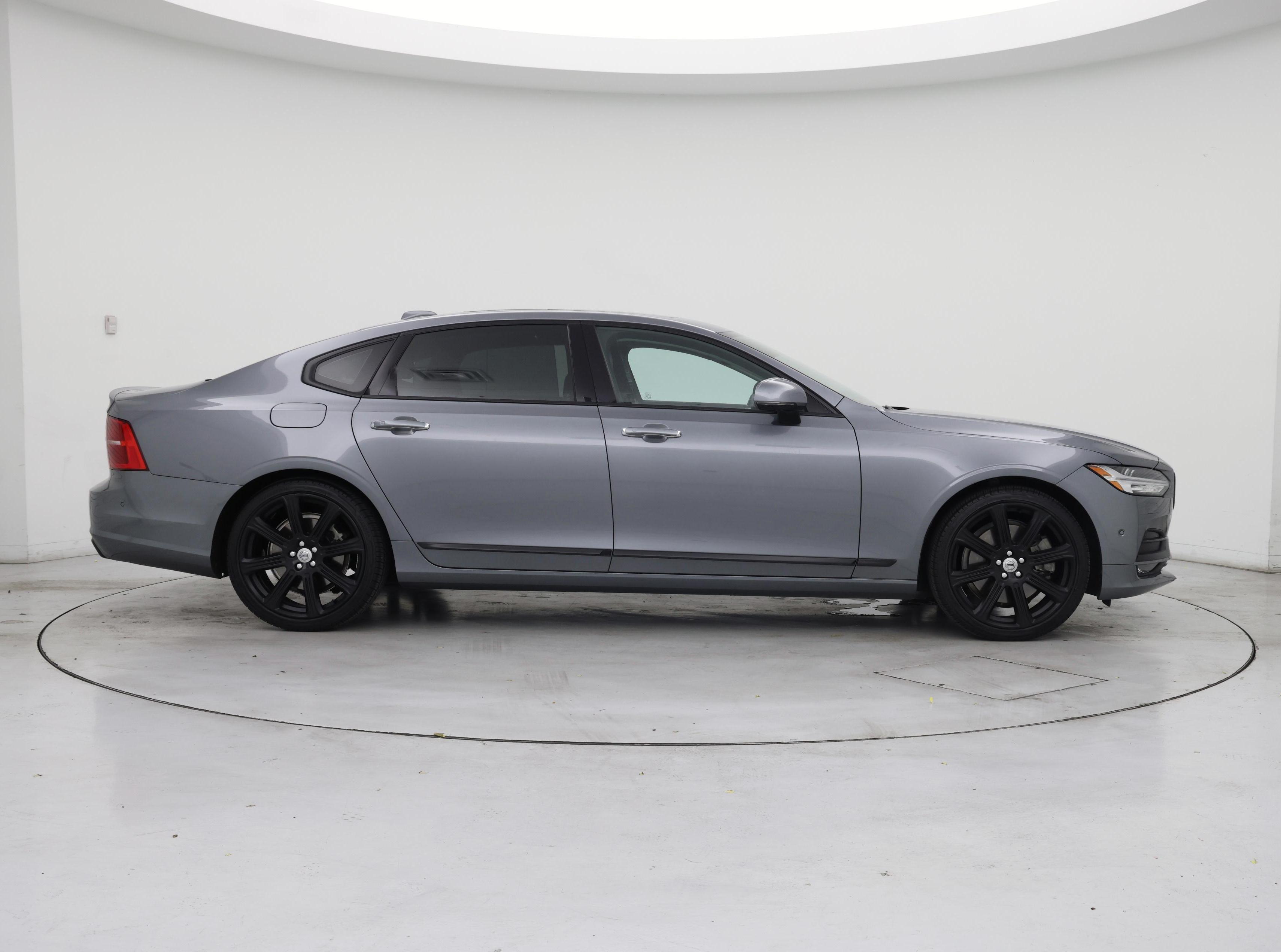 Thumbnail: 2018 Volvo S90 - 7