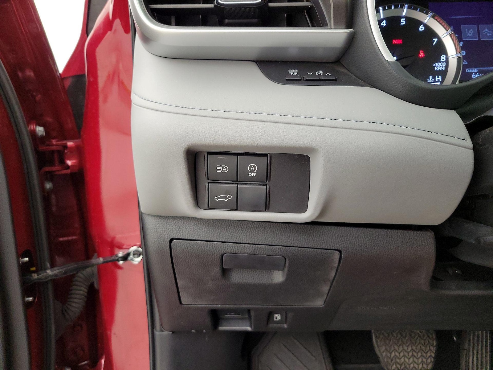2024 Toyota Highlander XLE - Photo 14