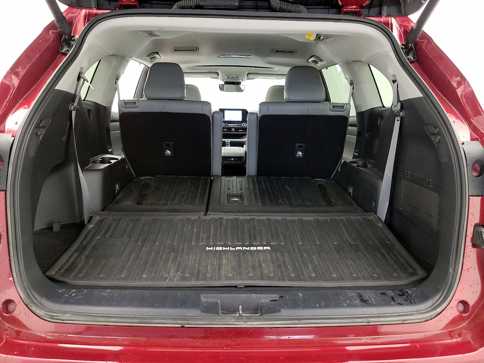2024 Toyota Highlander XLE - Photo 25