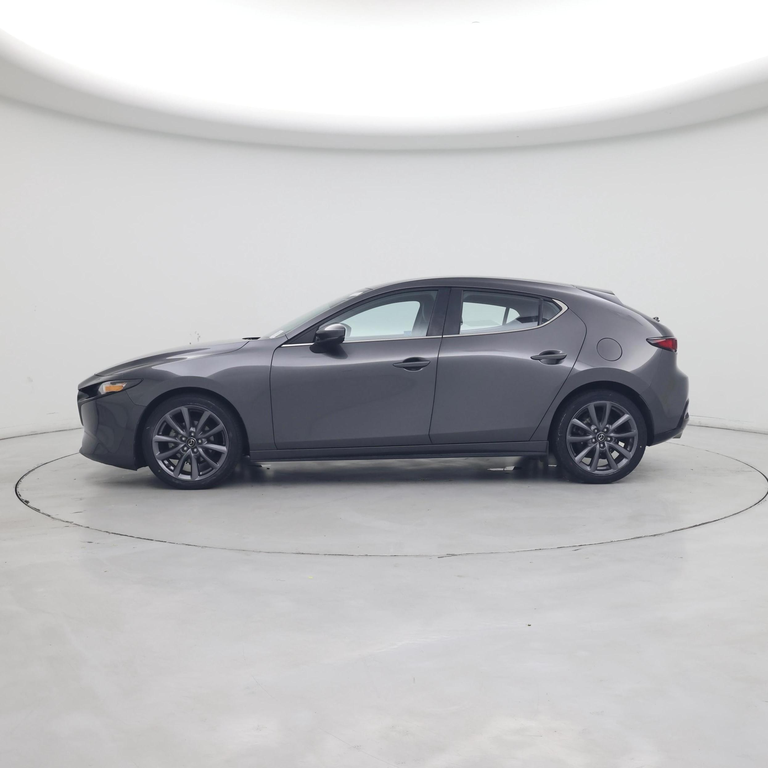 Thumbnail: 2021 Mazda Mazda3 - 3