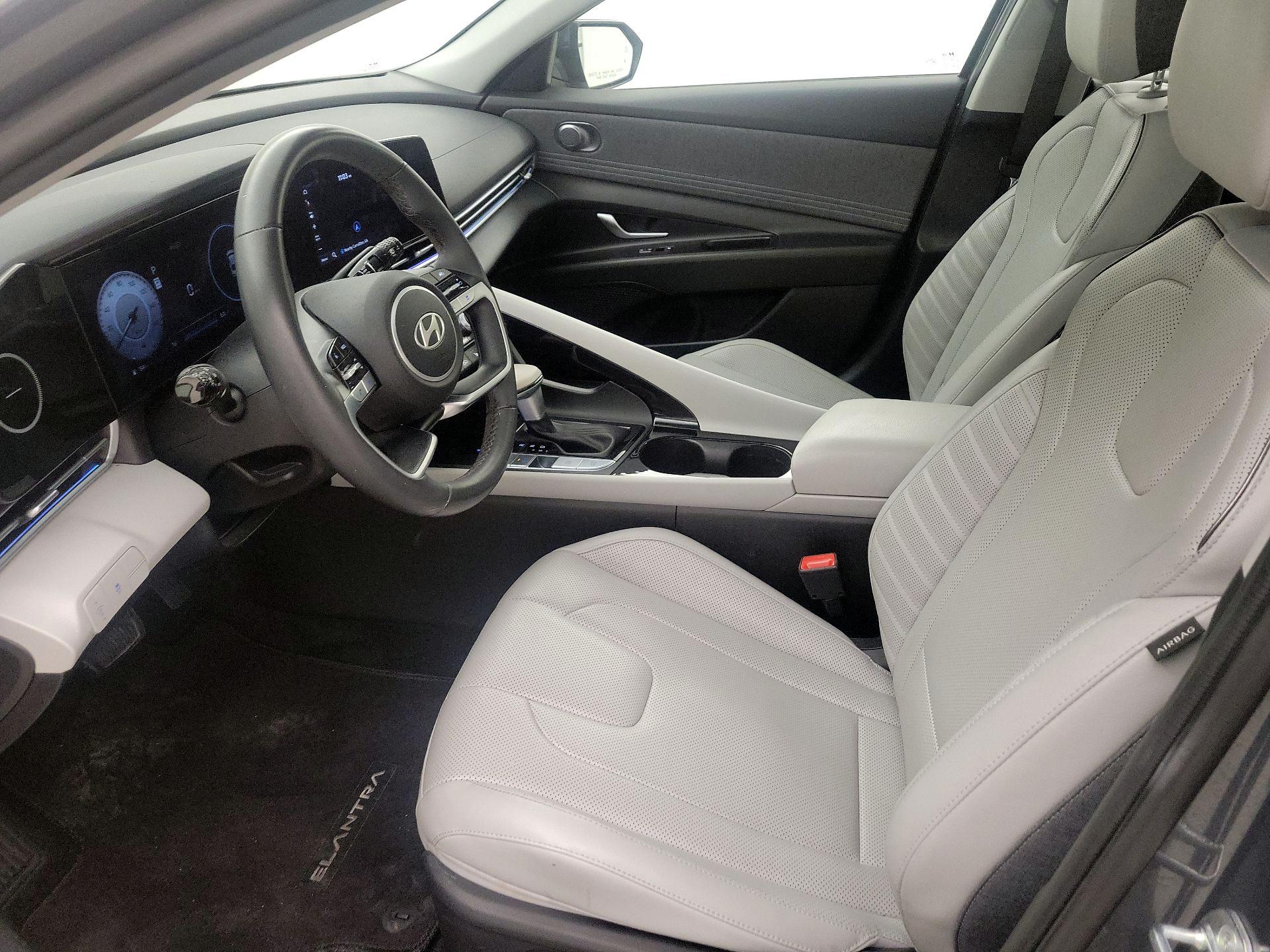 Thumbnail: 2024 Hyundai Elantra - 11
