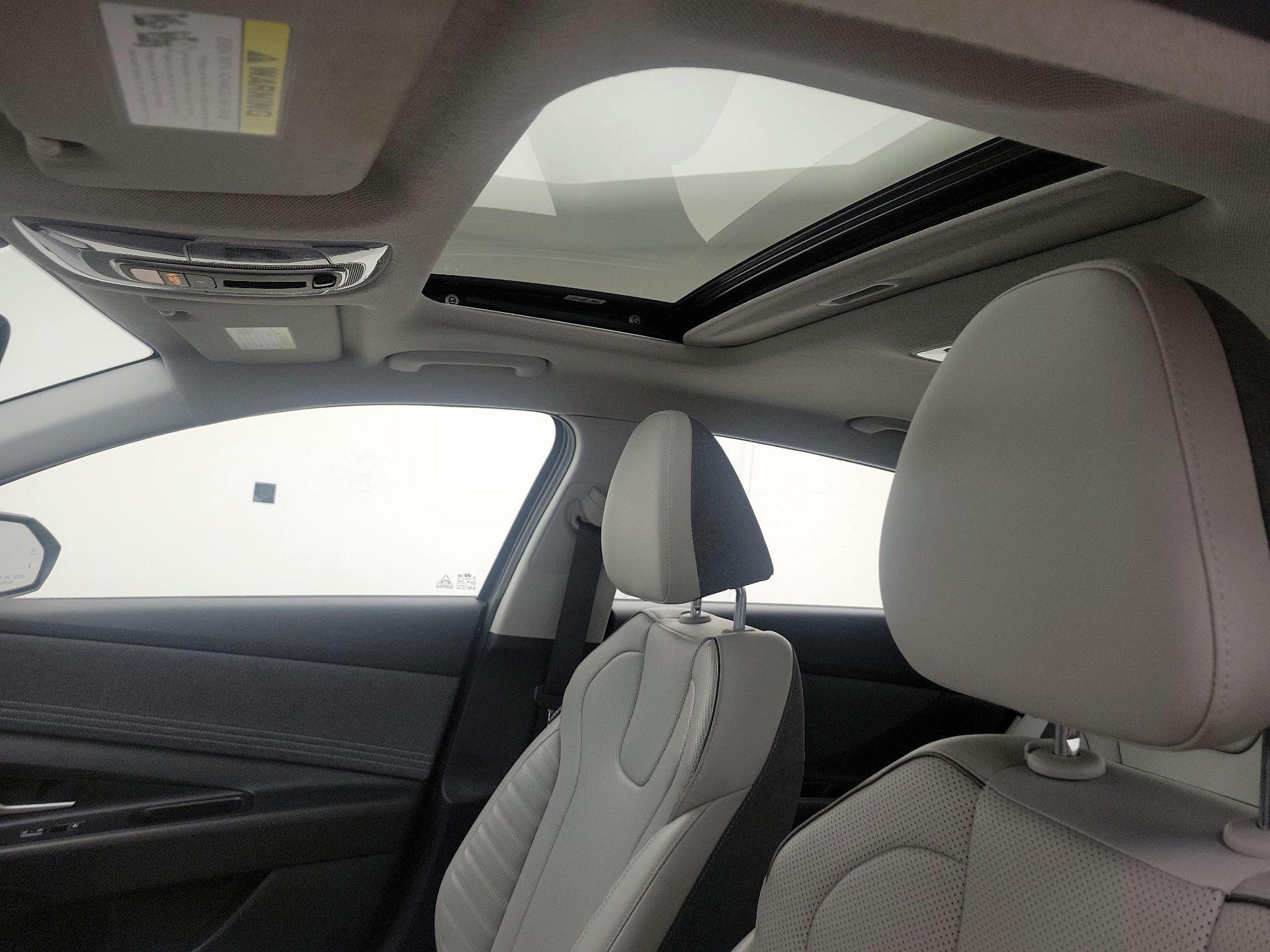 Thumbnail: 2024 Hyundai Elantra - 20