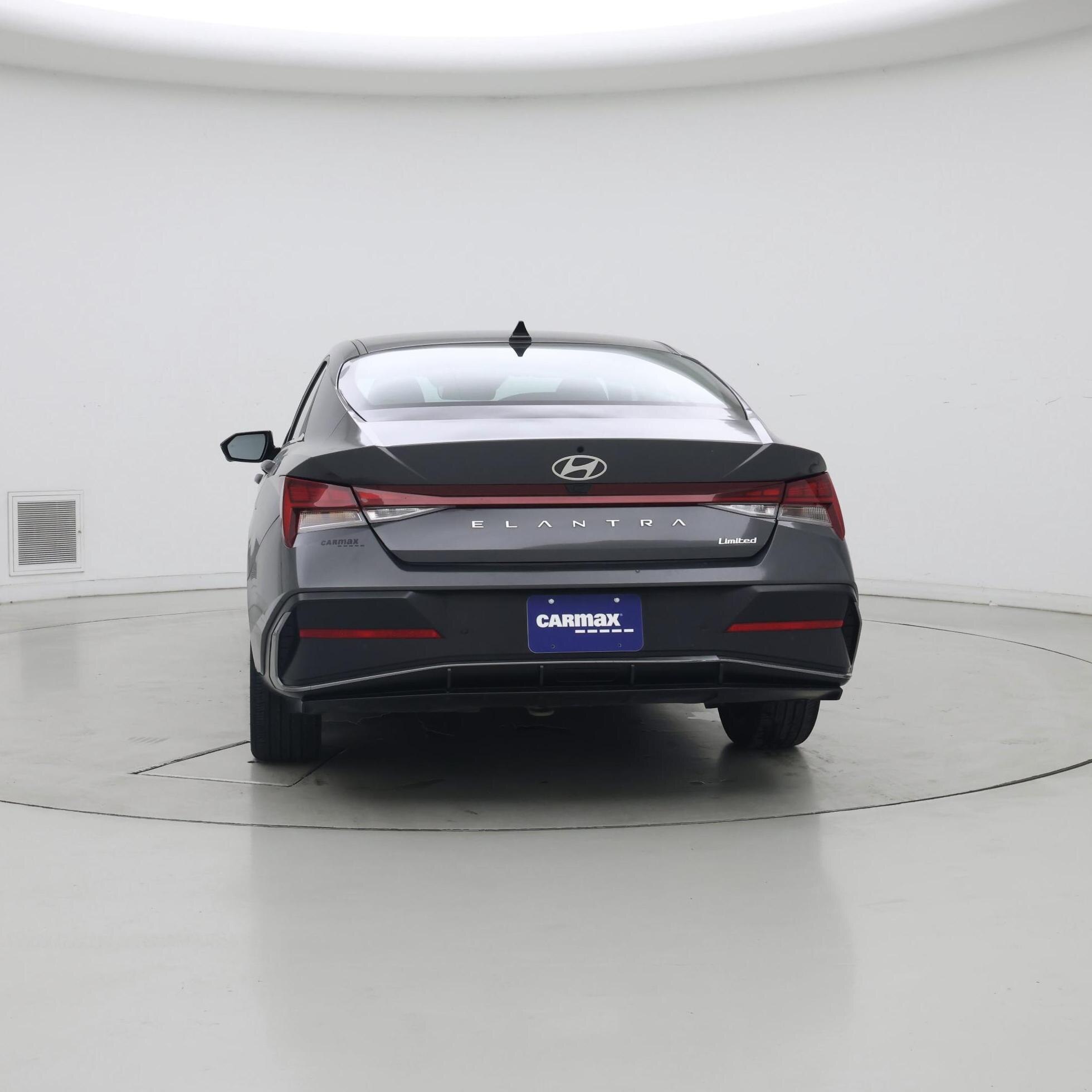 Thumbnail: 2024 Hyundai Elantra - 6