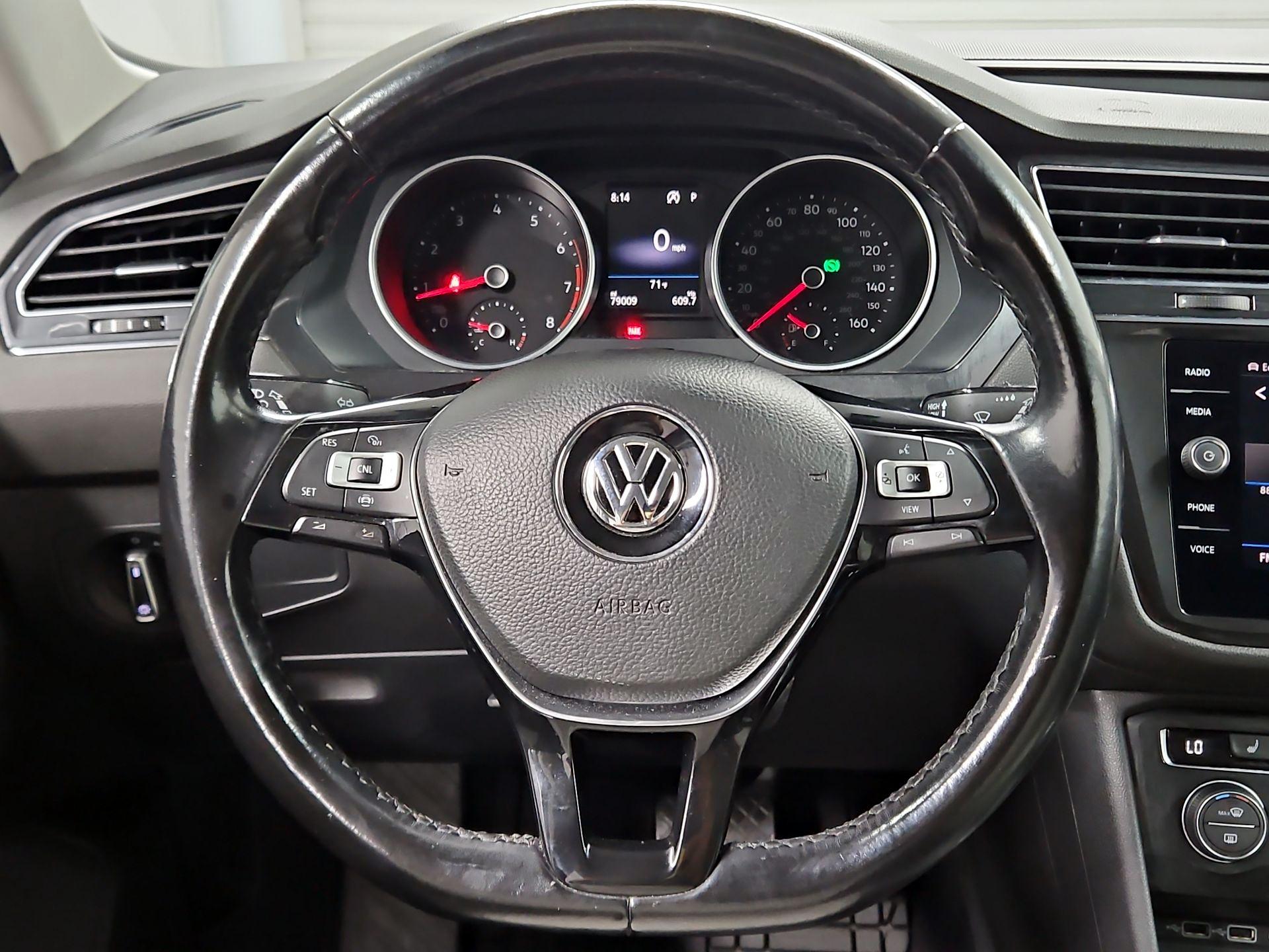 Thumbnail: 2019 Volkswagen Tiguan - 10
