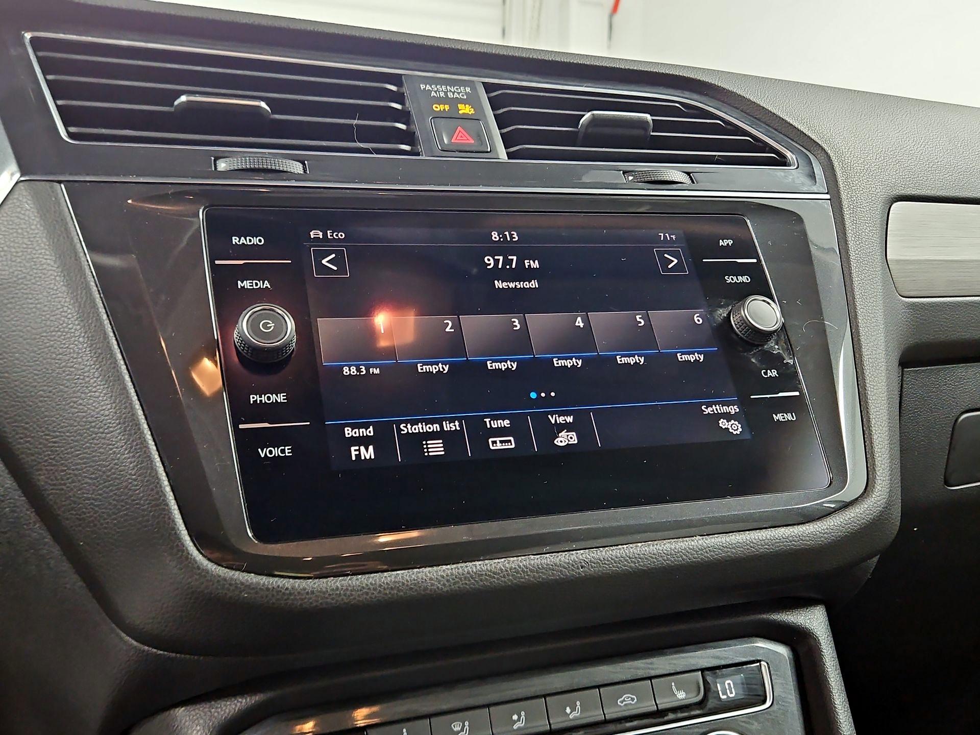 Thumbnail: 2019 Volkswagen Tiguan - 15
