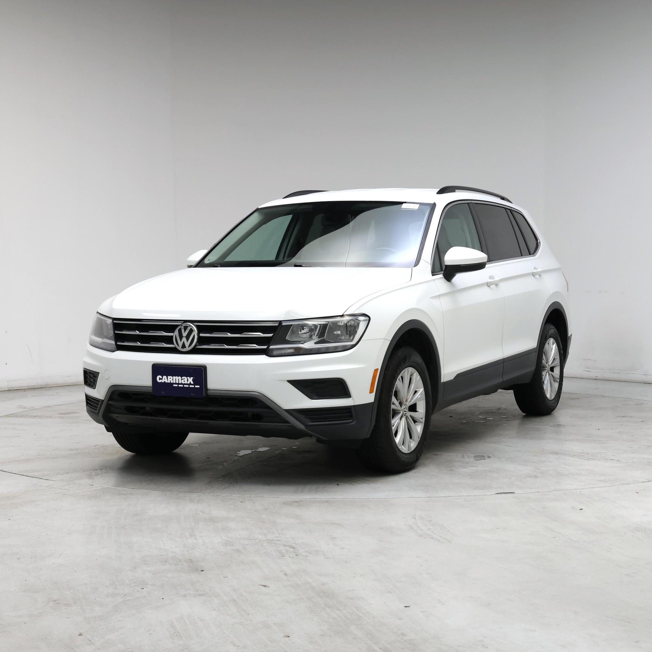 Thumbnail: 2019 Volkswagen Tiguan - 4