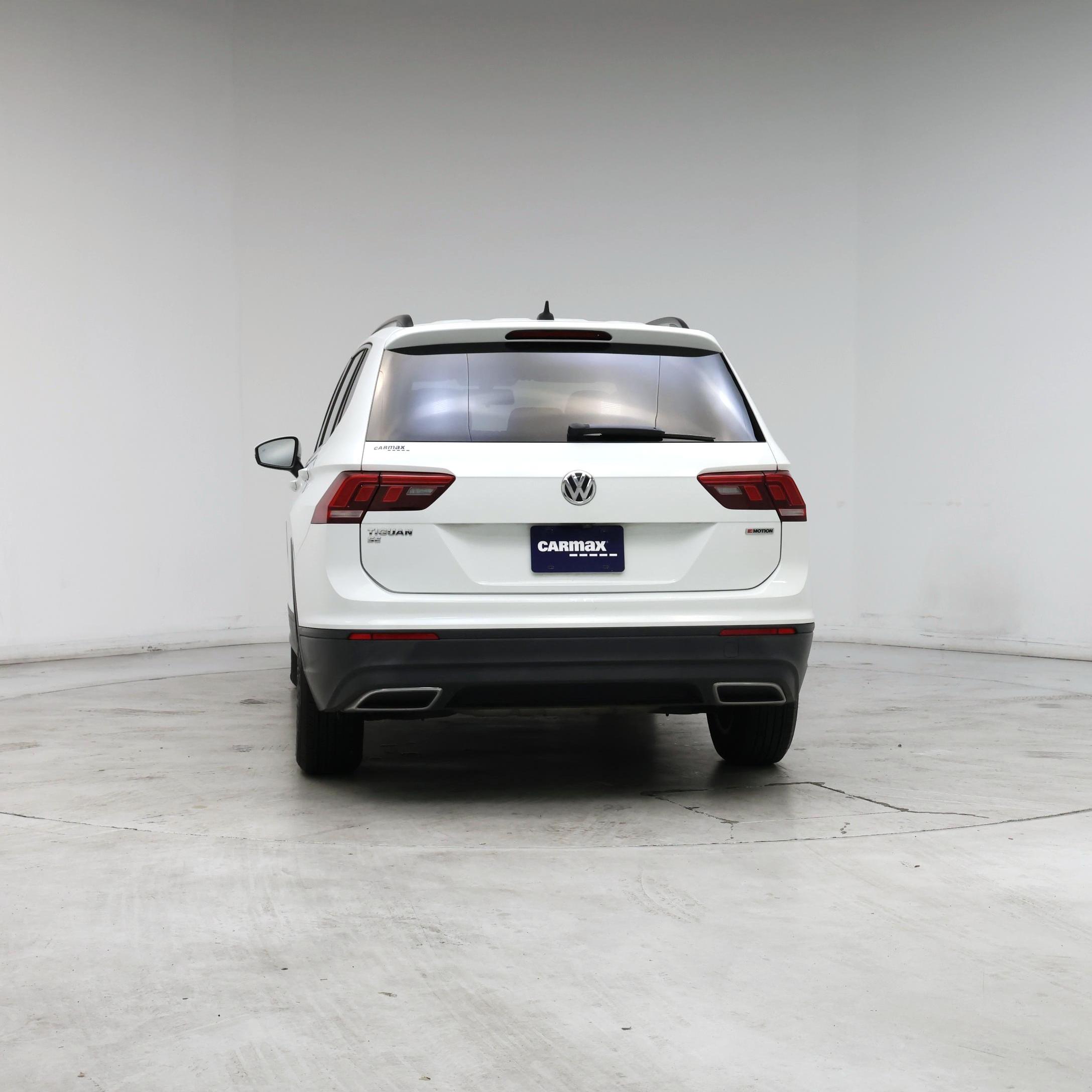 Thumbnail: 2019 Volkswagen Tiguan - 6