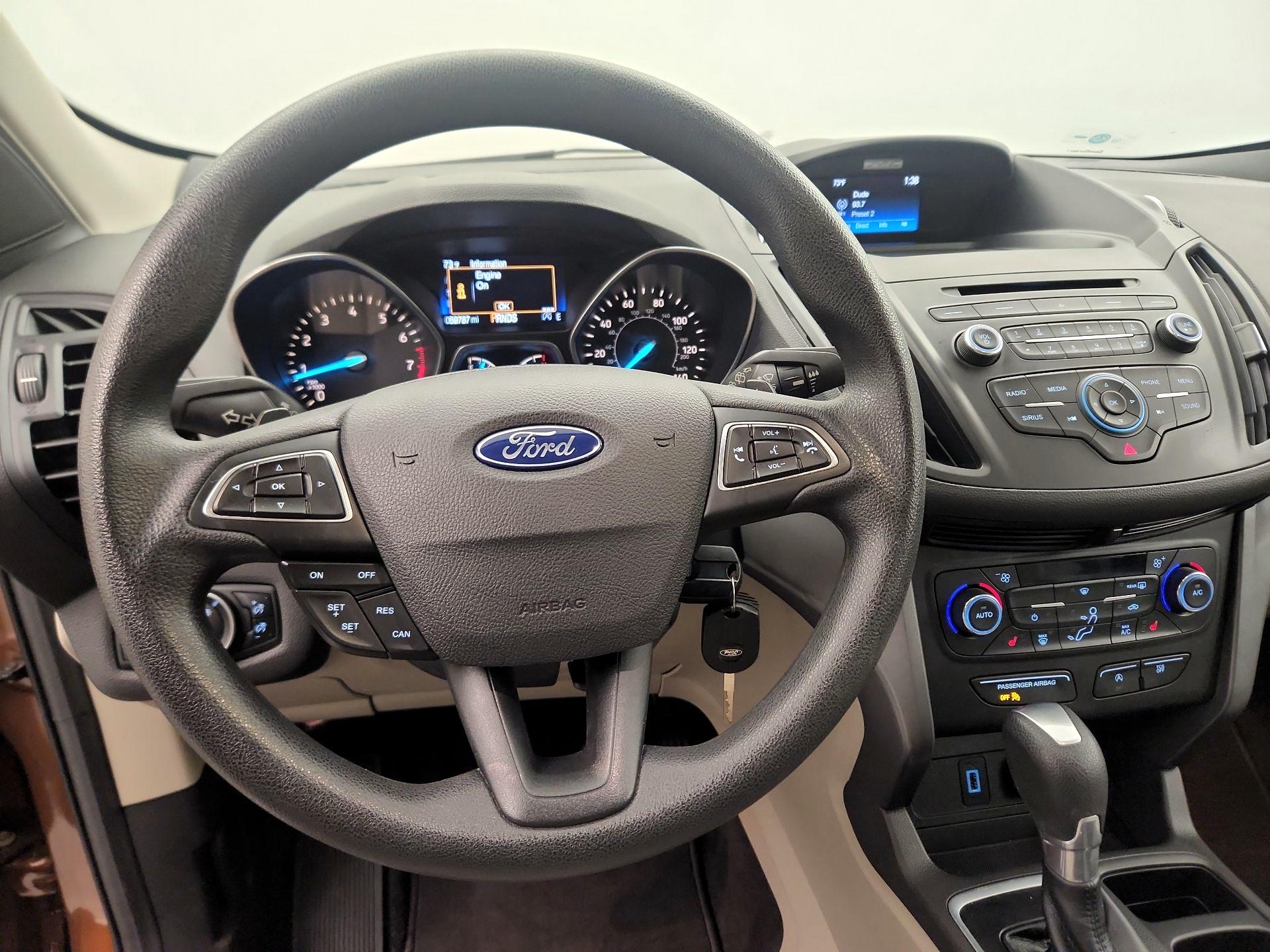 Thumbnail: 2017 Ford Escape - 10