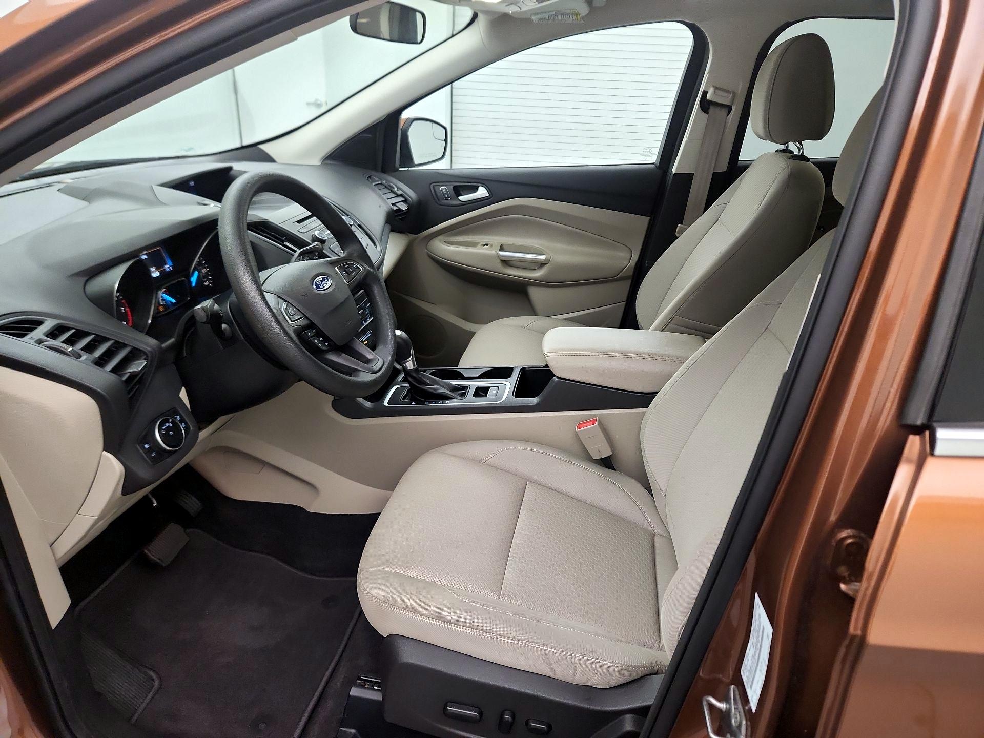 Thumbnail: 2017 Ford Escape - 11