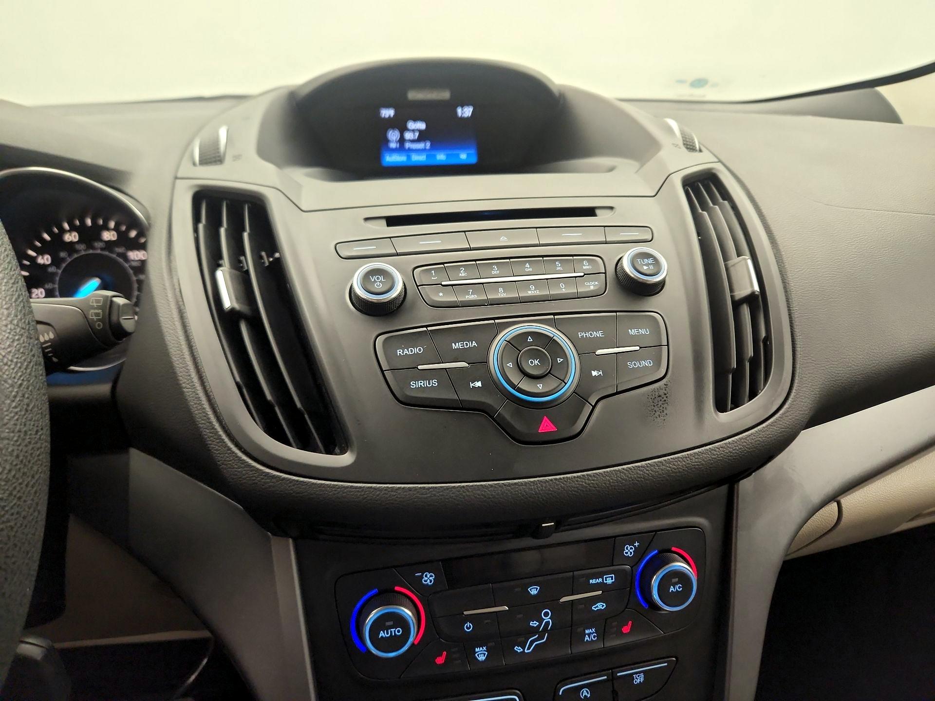 Thumbnail: 2017 Ford Escape - 14