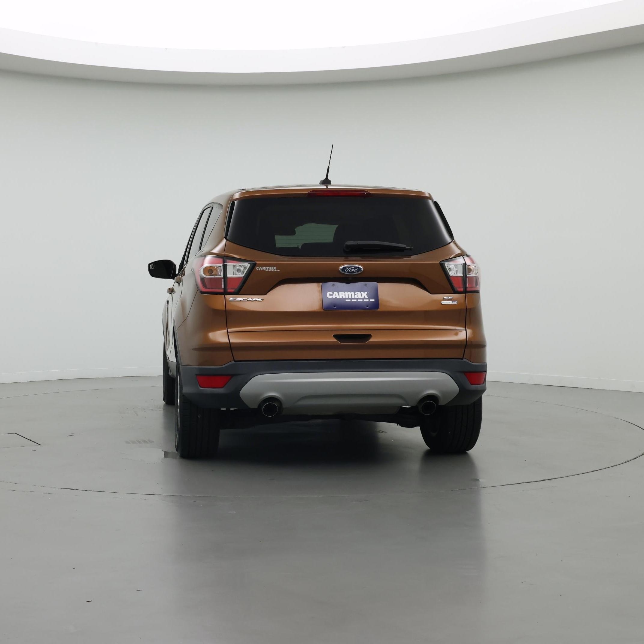 Thumbnail: 2017 Ford Escape - 6