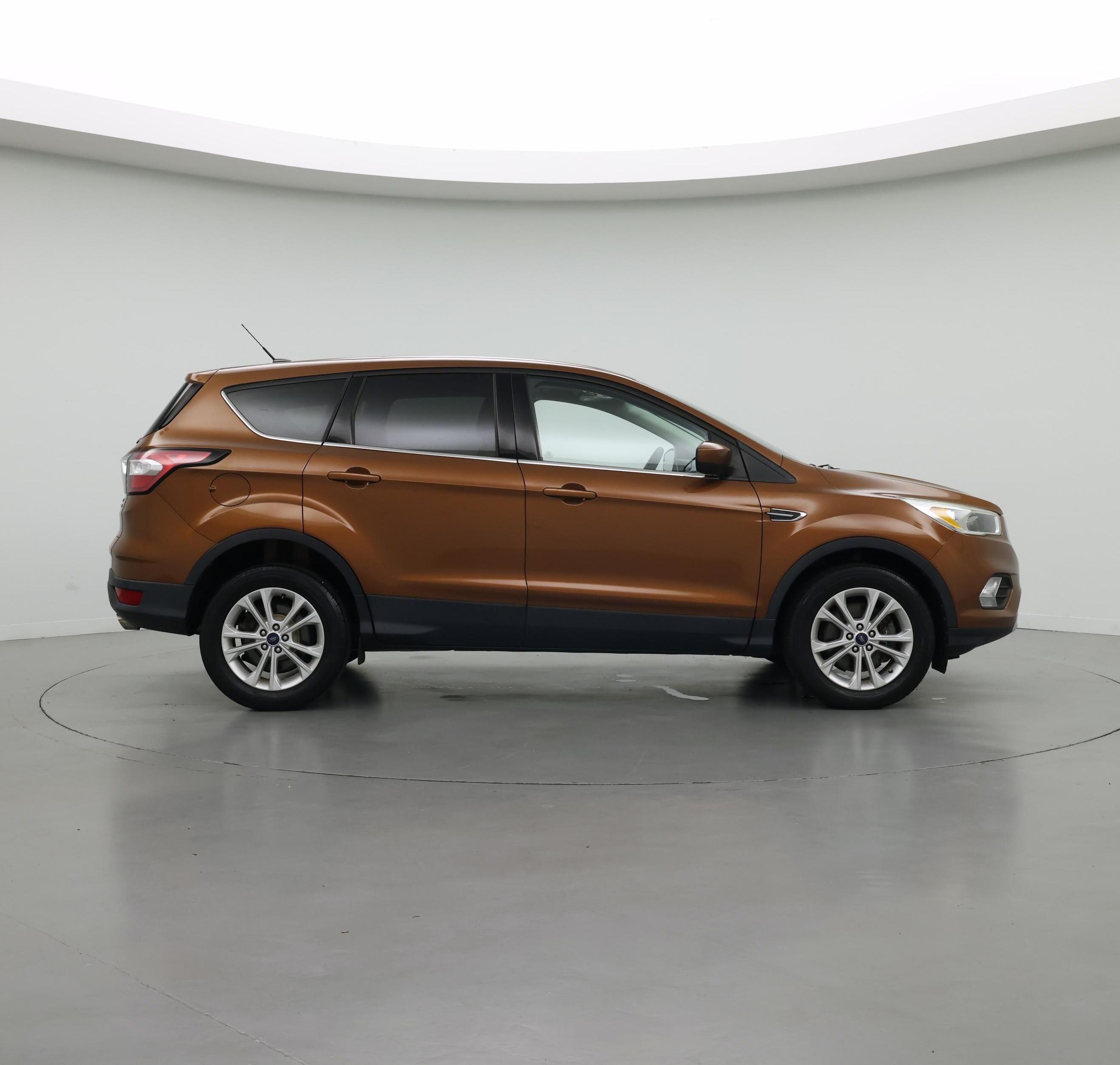 Thumbnail: 2017 Ford Escape - 7