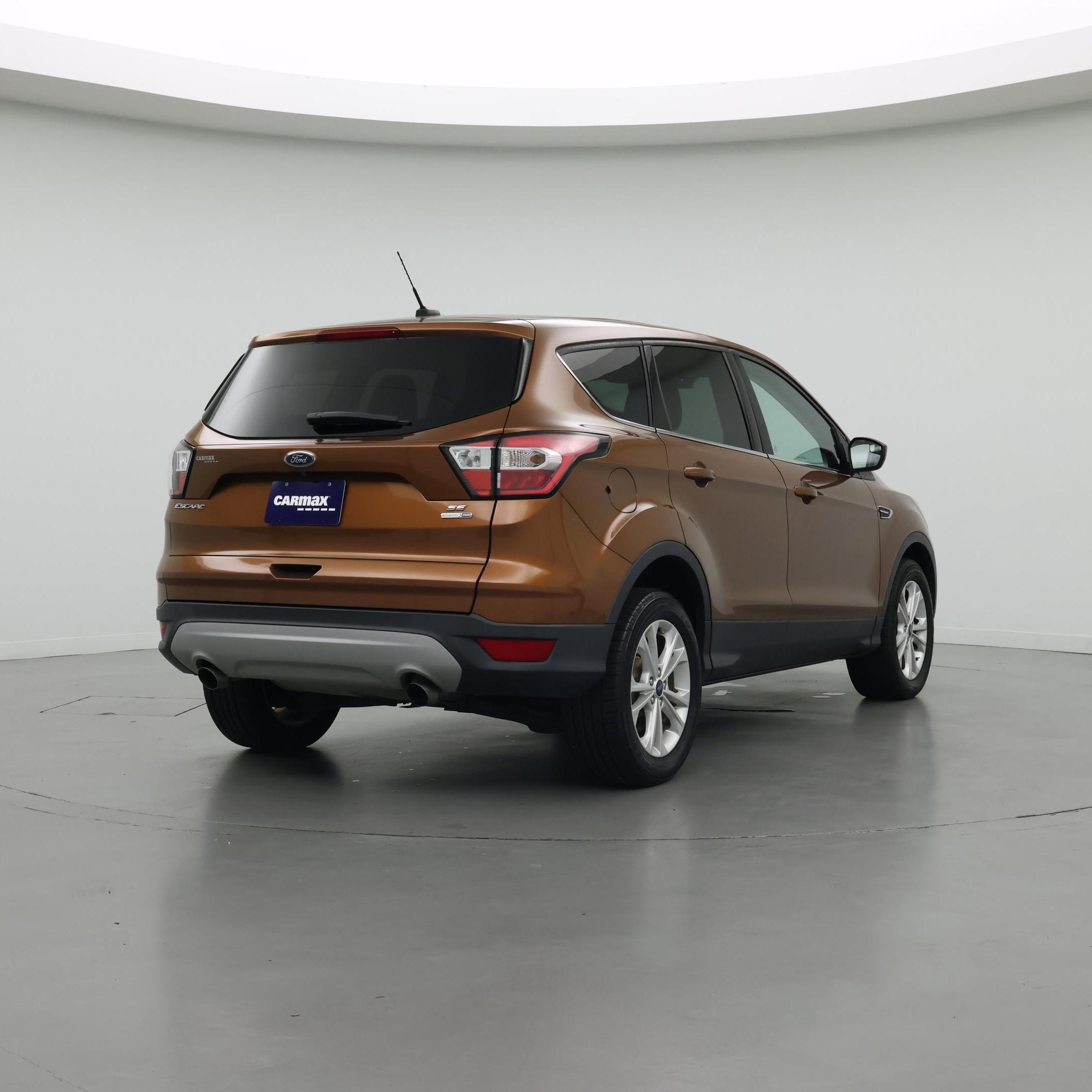 Thumbnail: 2017 Ford Escape - 8