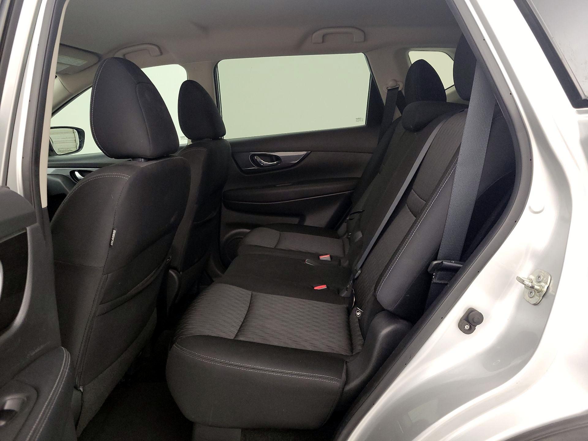 Thumbnail: 2020 Nissan Rogue - 19